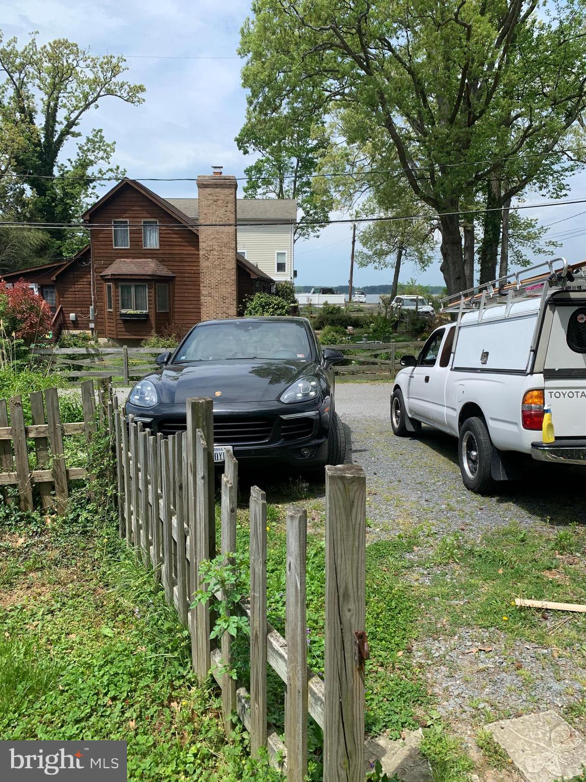 IDLEWILDE ACRES - Residential Lease