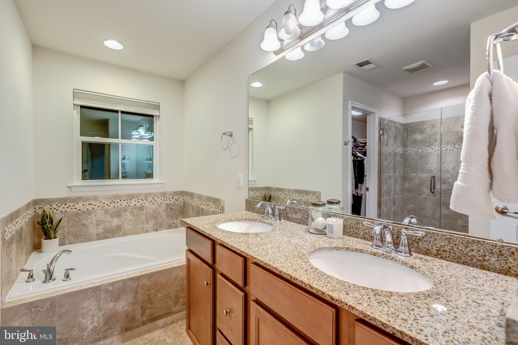 BROOKSIDE - Residential