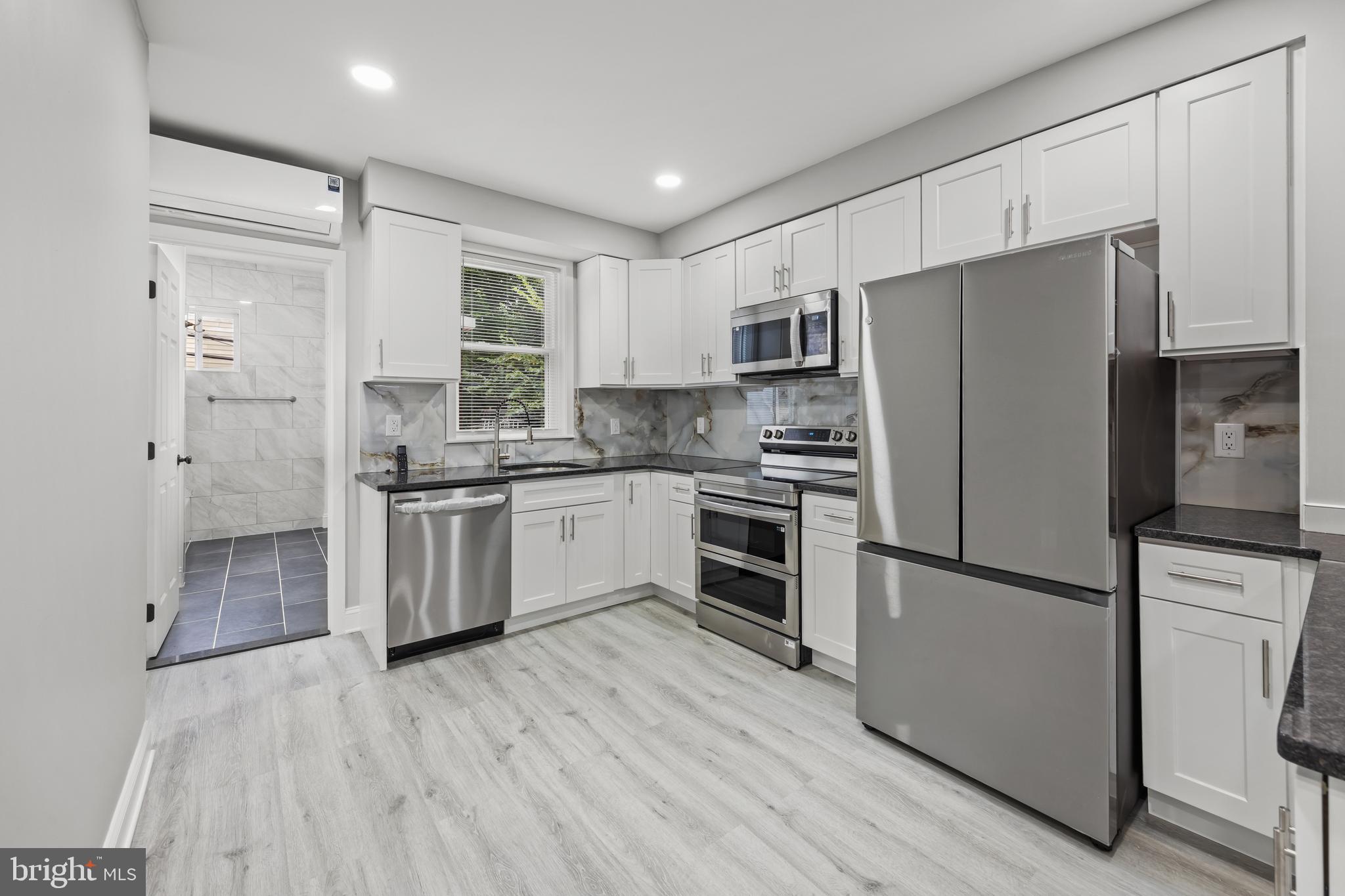 FRANKFORD - Residential