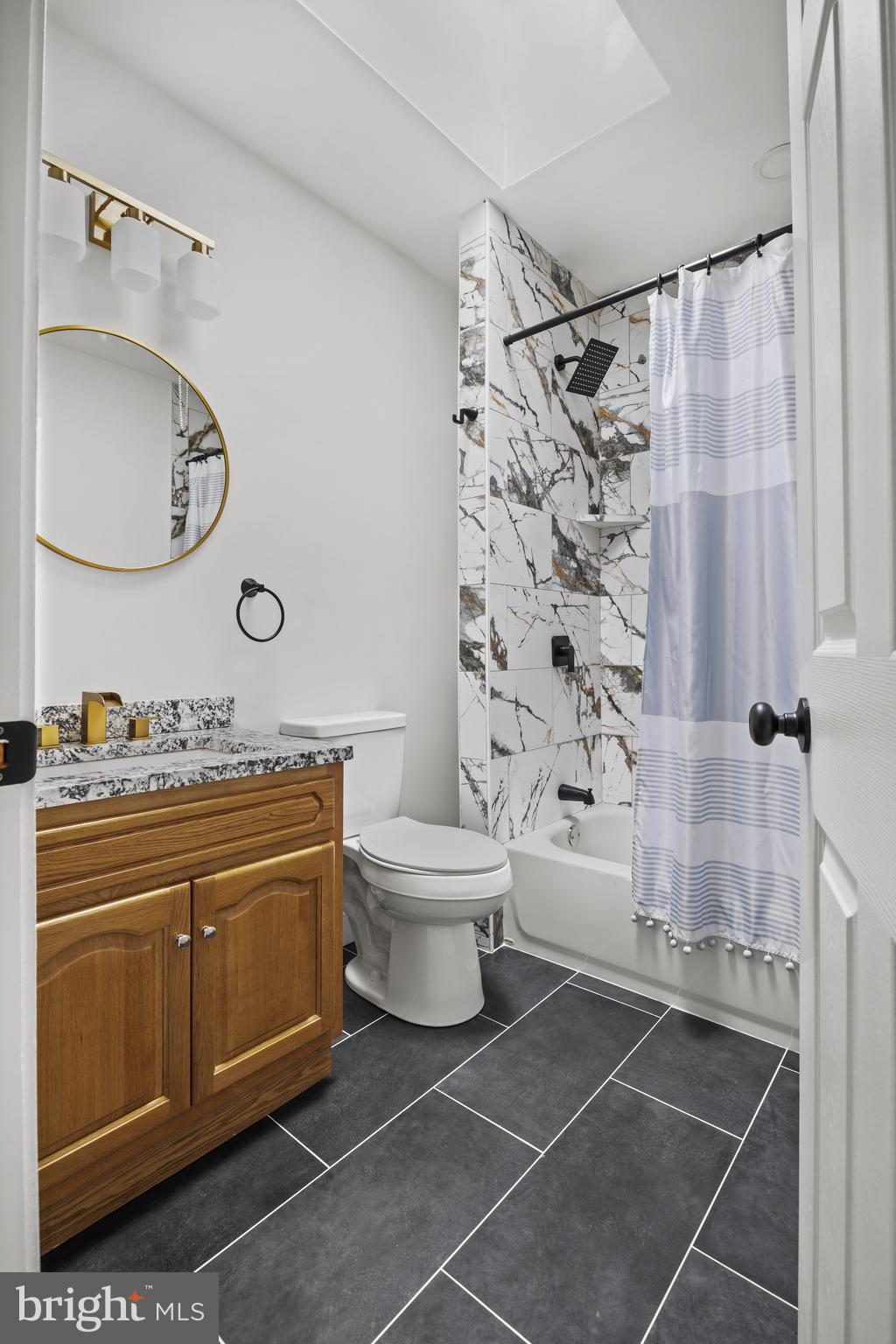 FRANKFORD - Residential