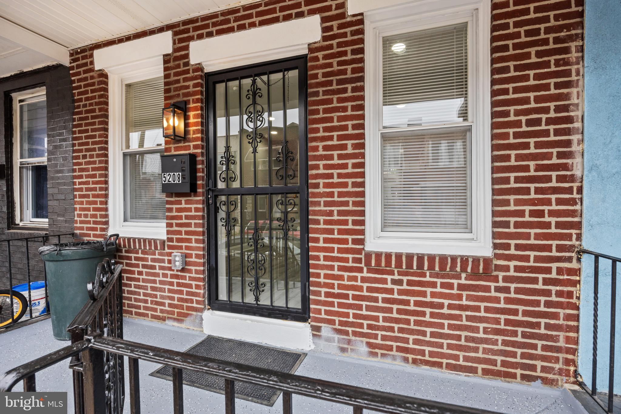 FRANKFORD - Residential