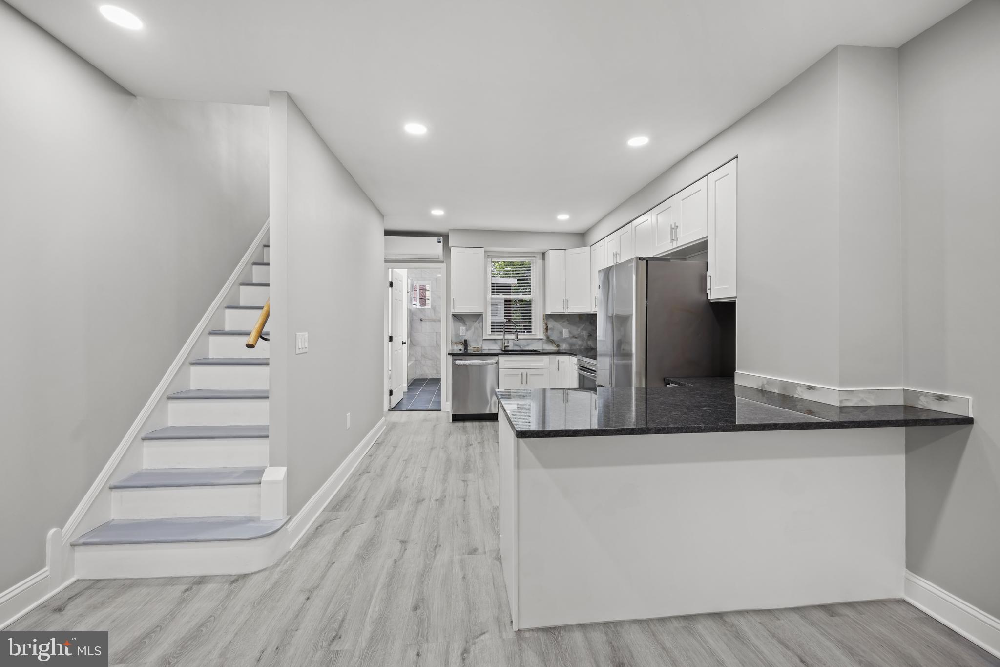 FRANKFORD - Residential