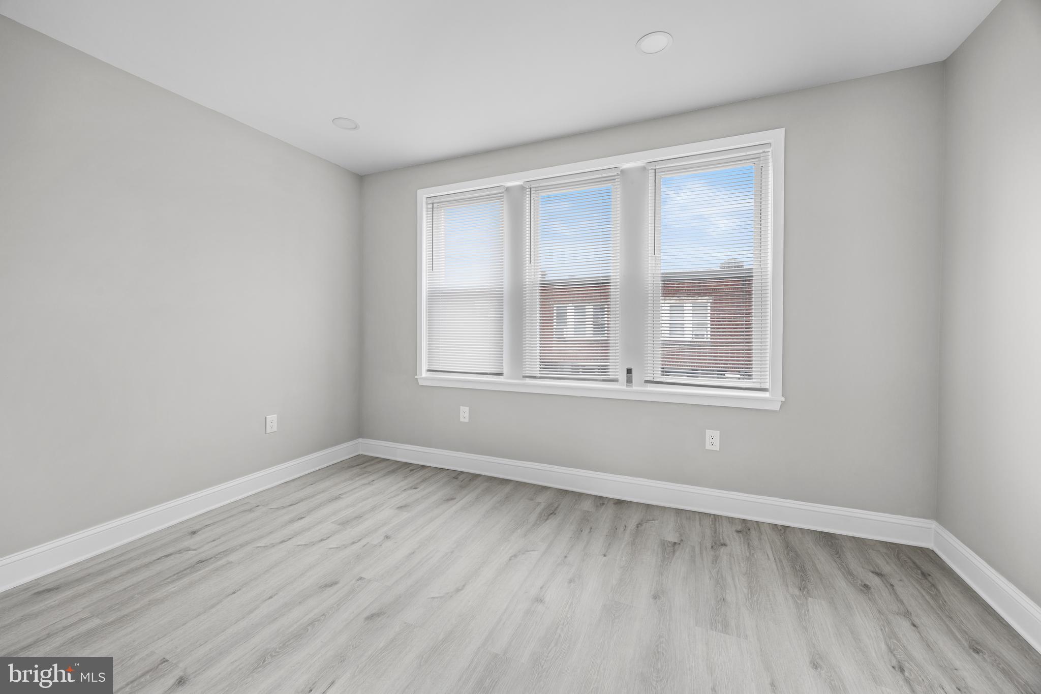 FRANKFORD - Residential