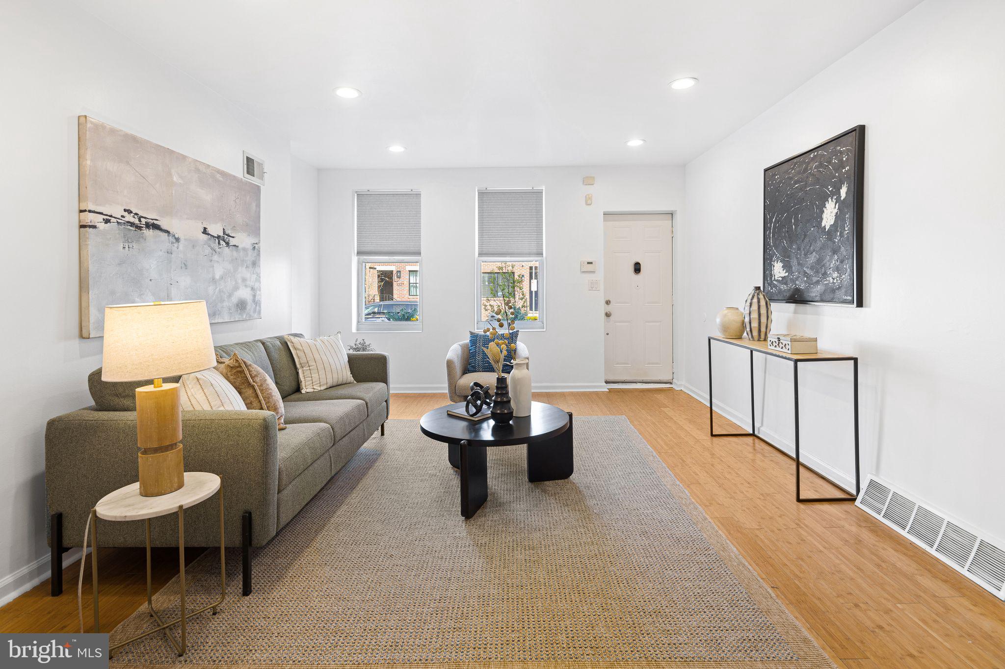 POINT BREEZE - Residential