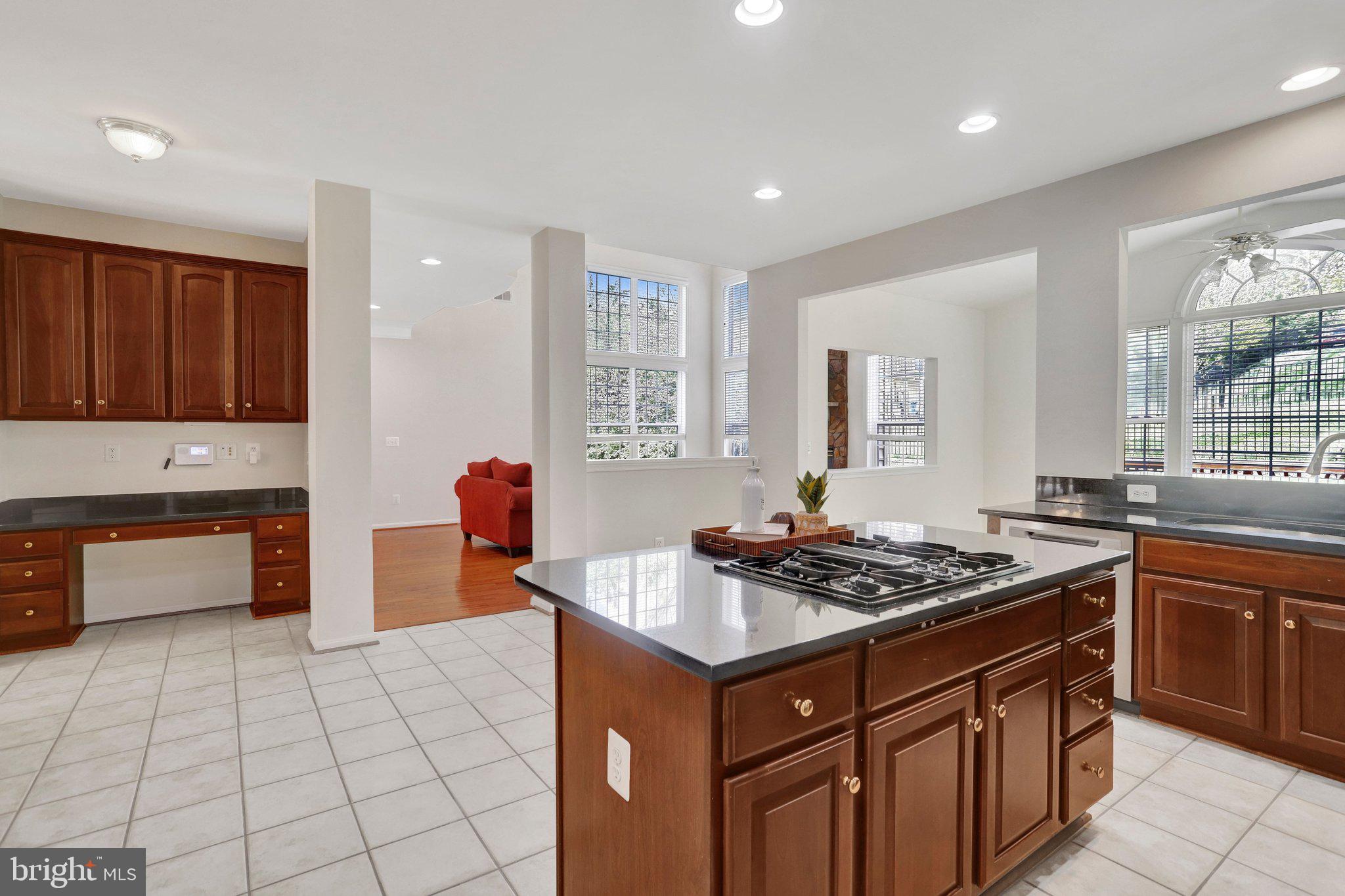 CARDINAL HILL - Residential