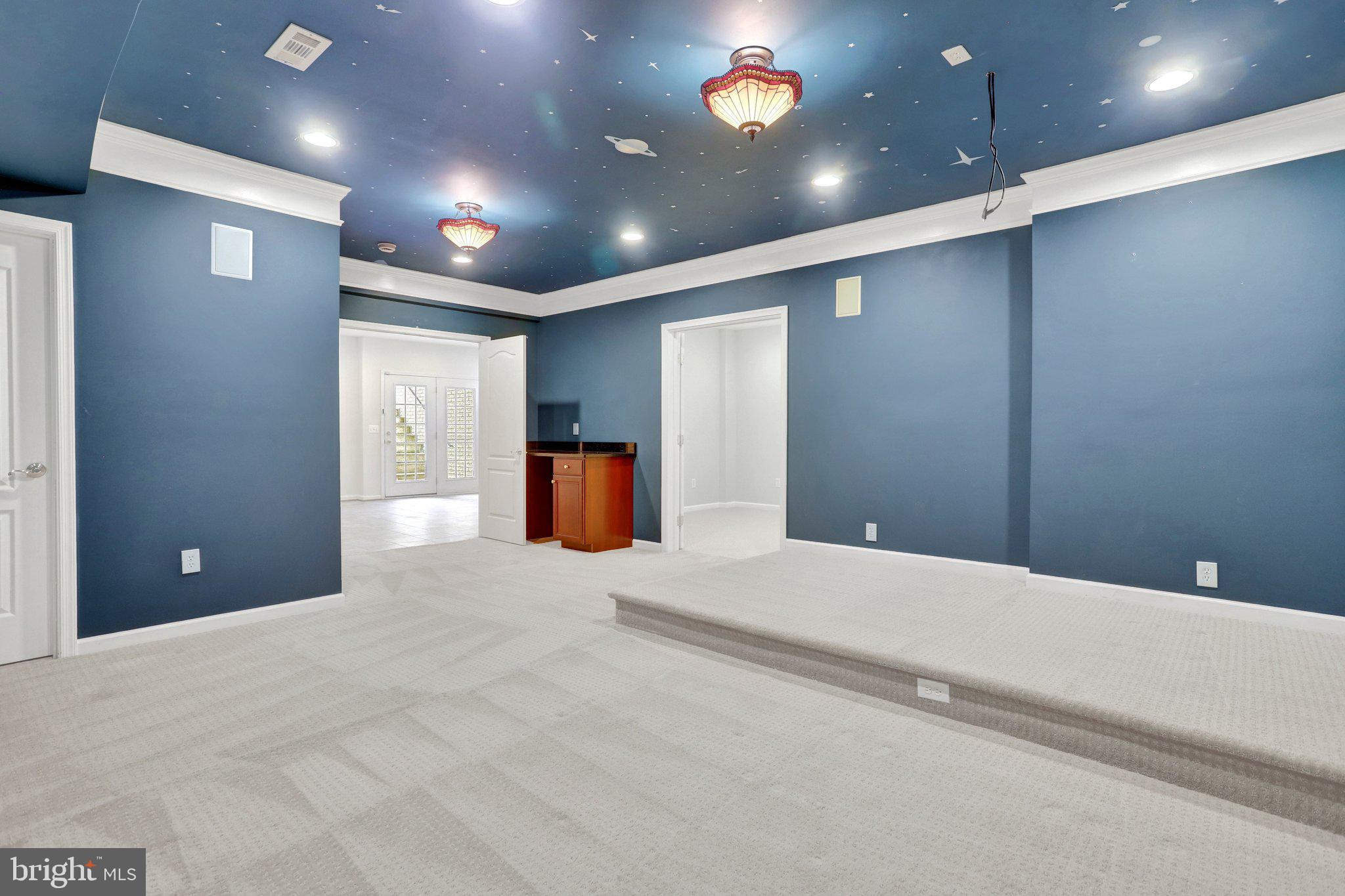 CARDINAL HILL - Residential