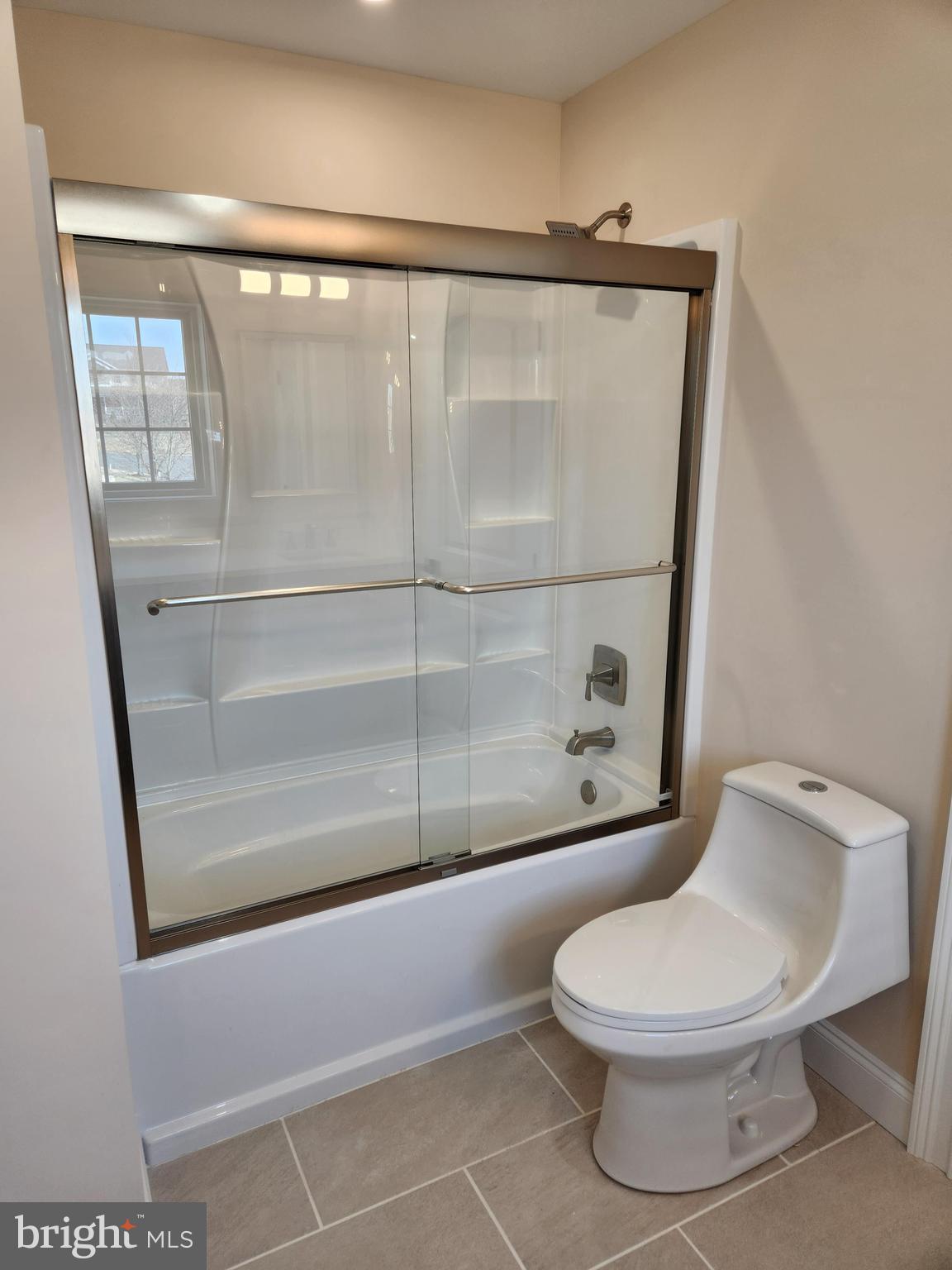 HILLSIDE FARM ESTATES - Residential