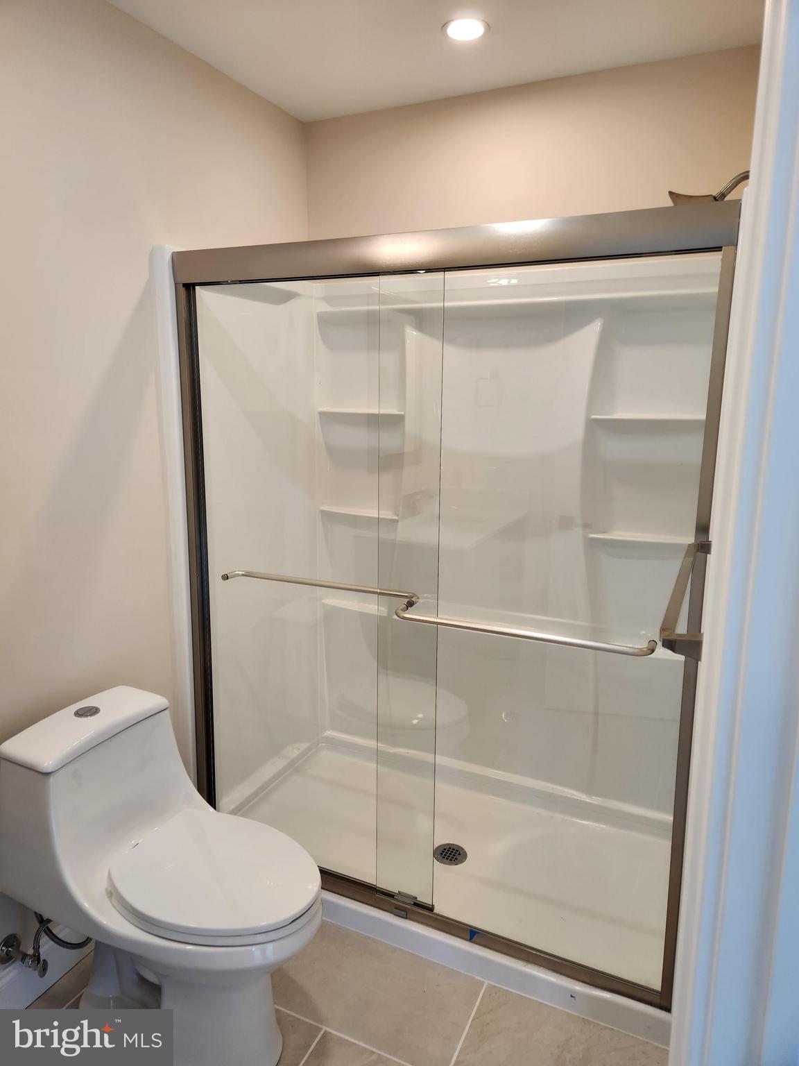 HILLSIDE FARM ESTATES - Residential