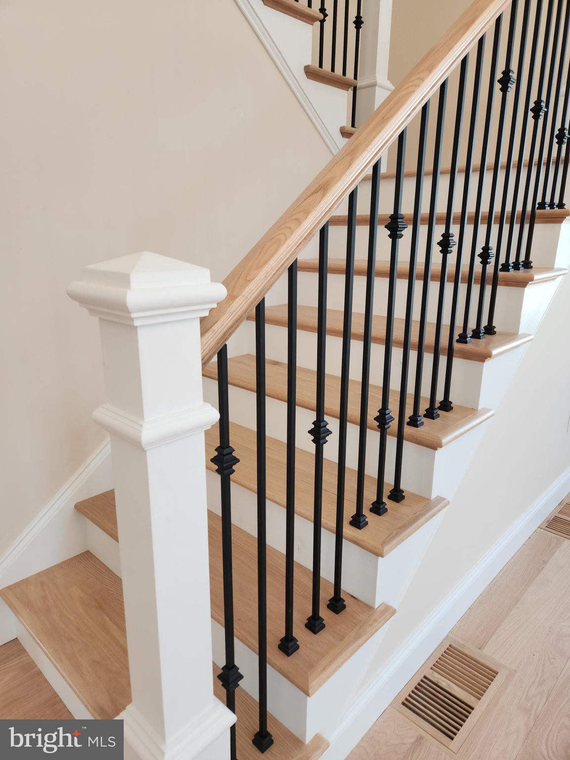 HILLSIDE FARM ESTATES - Residential