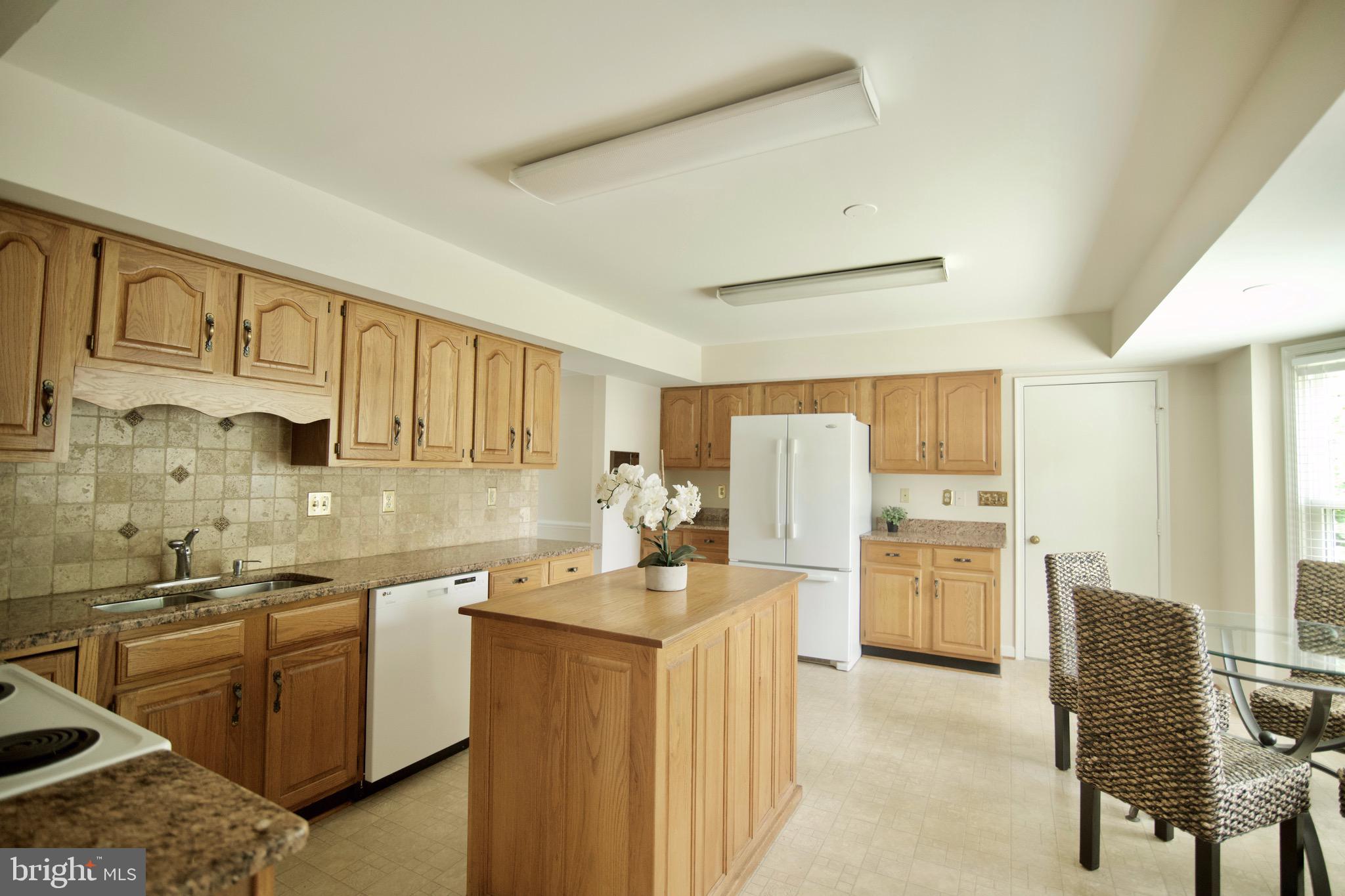 BEAUCLAIRE PLANTATION - Residential