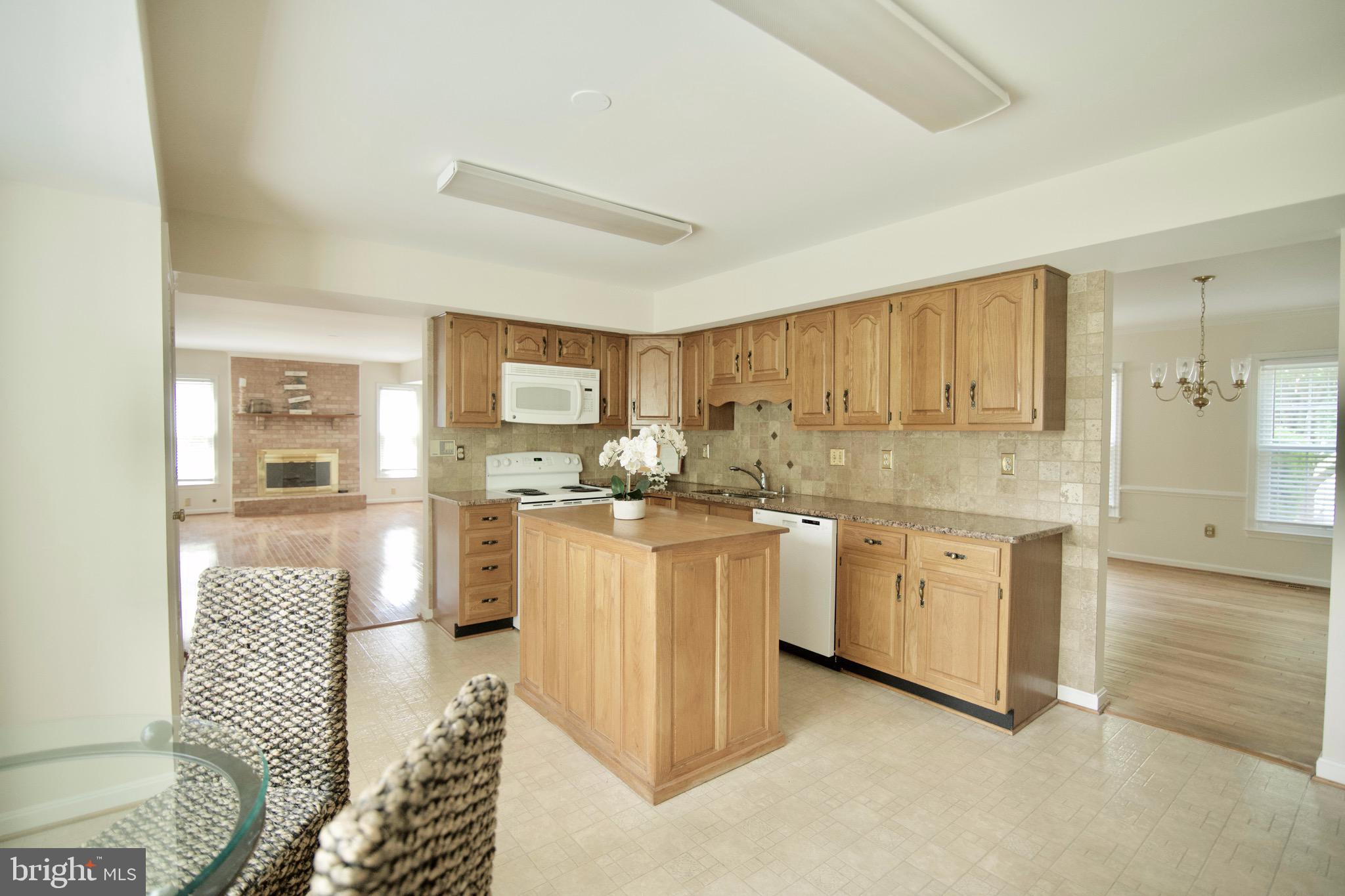 BEAUCLAIRE PLANTATION - Residential