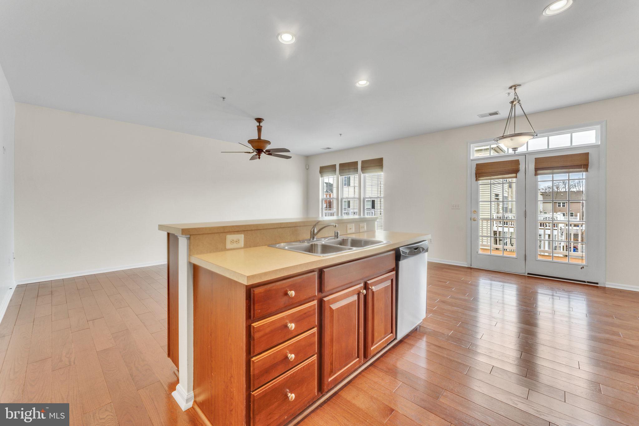 VILLAGES OF POTOMAC AT INDIAN HEAD - Residential