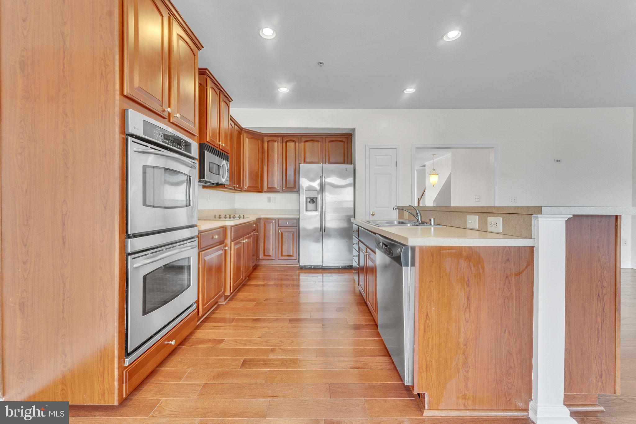 VILLAGES OF POTOMAC AT INDIAN HEAD - Residential