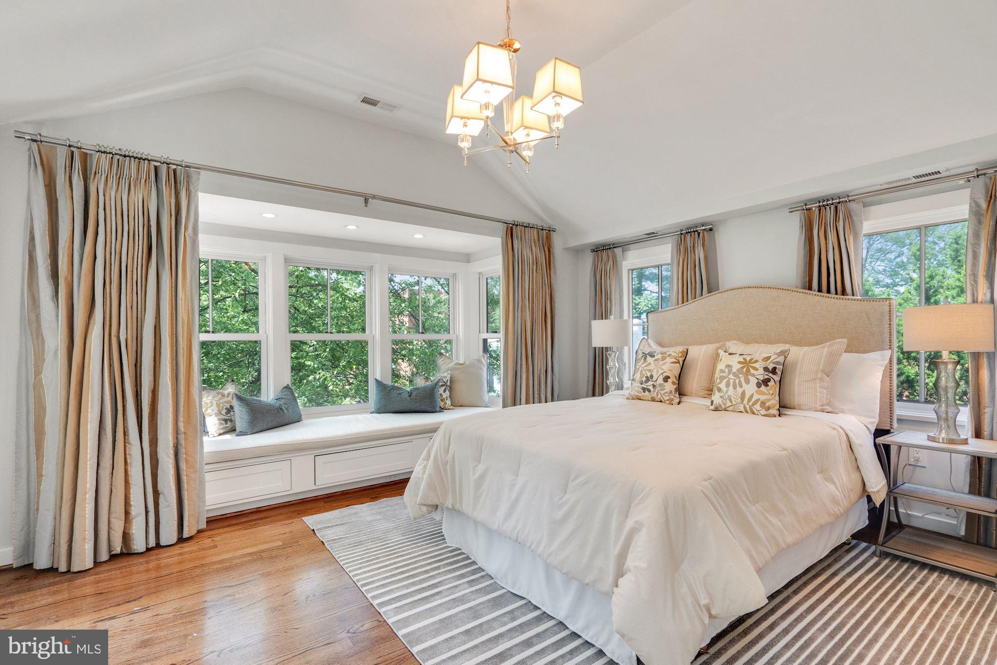 OLD TOWN - Residential