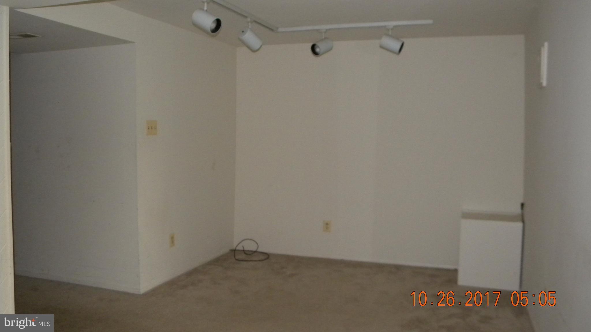 UPTON VILLAGE NORTH - Residential