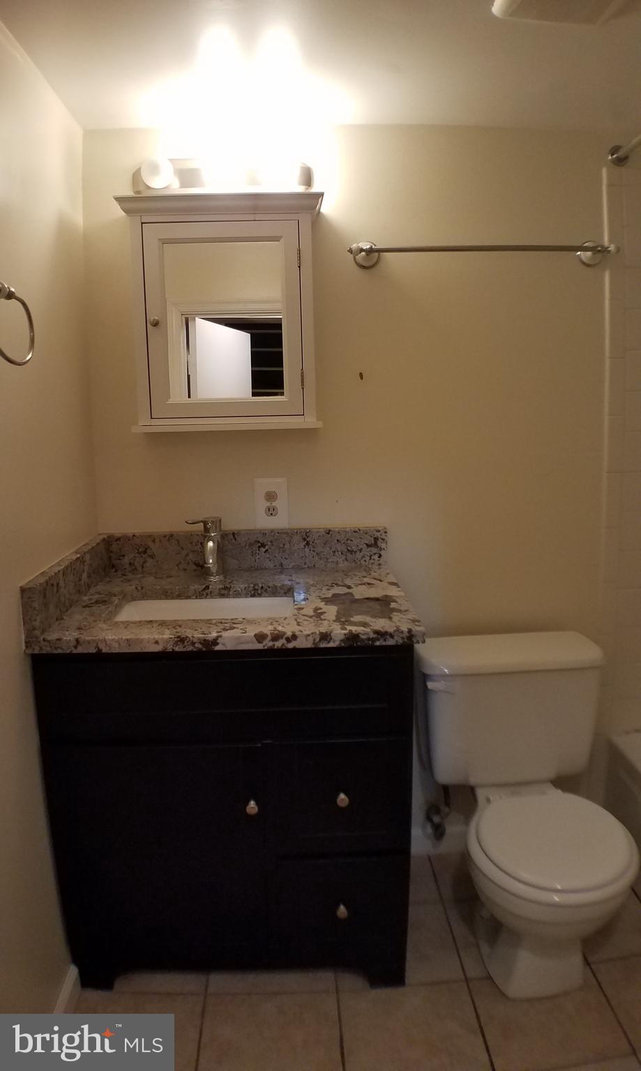 SILVER SPRING - Residential Lease