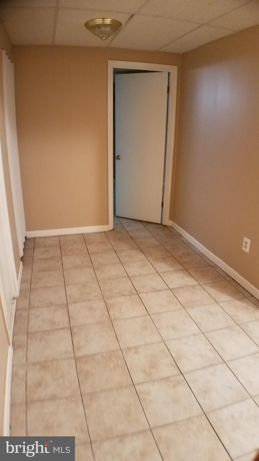 SILVER SPRING - Residential Lease