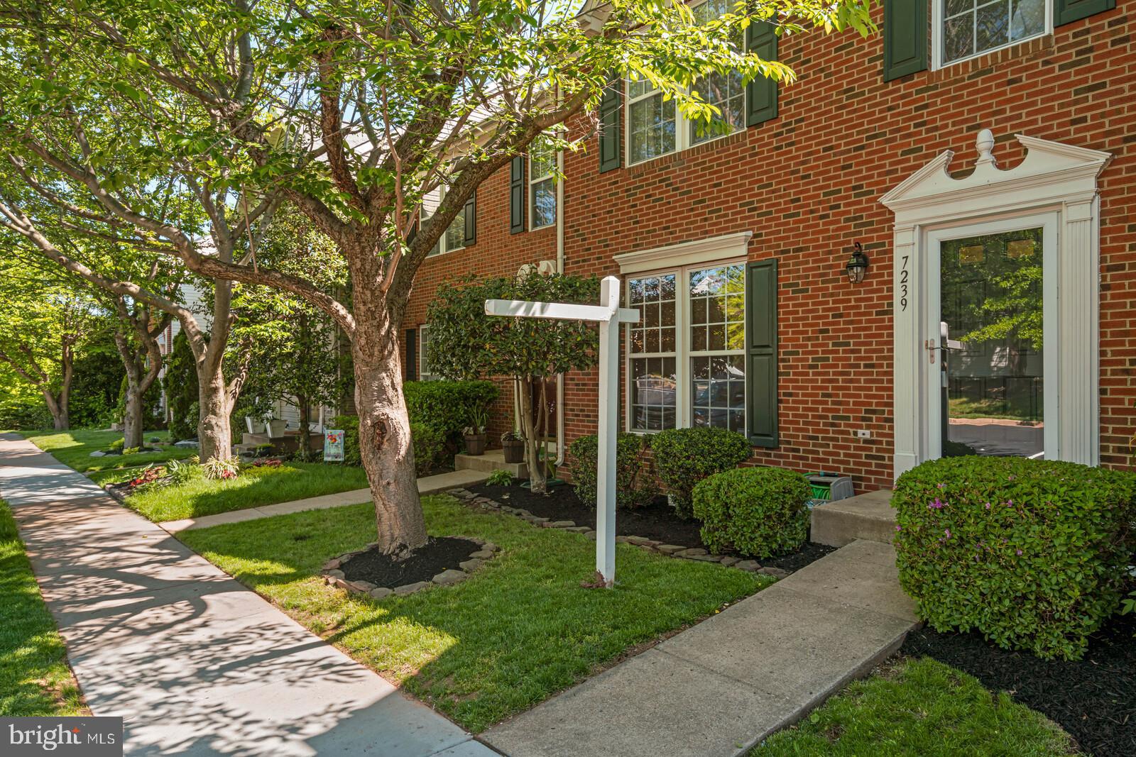 SOMERSET CROSSING - Residential