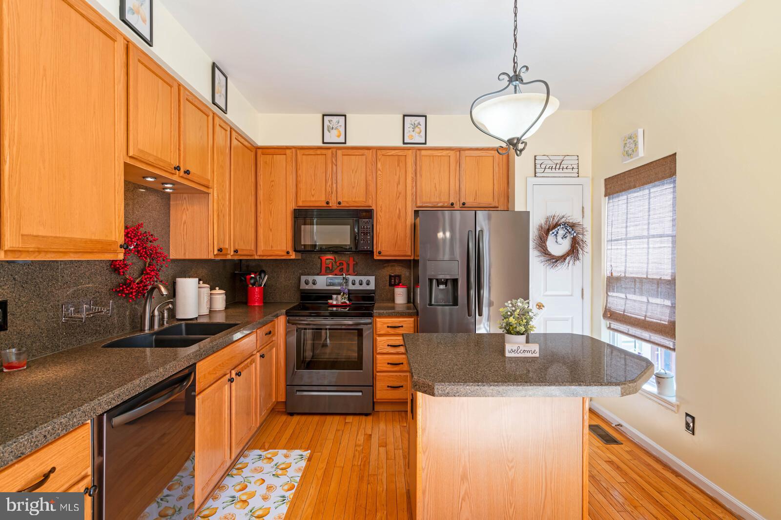 SOMERSET CROSSING - Residential