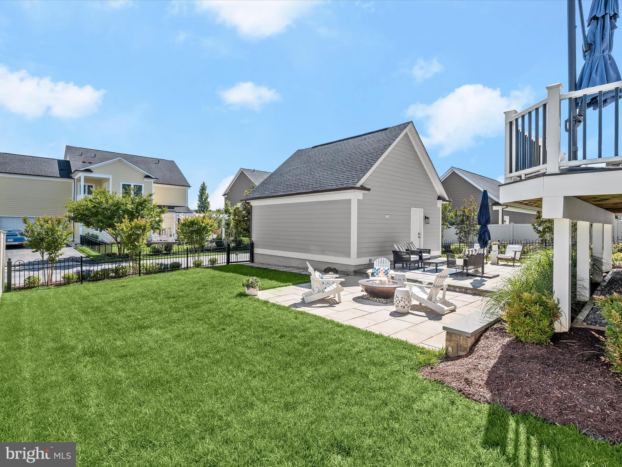 MAPLE LAWN - Residential