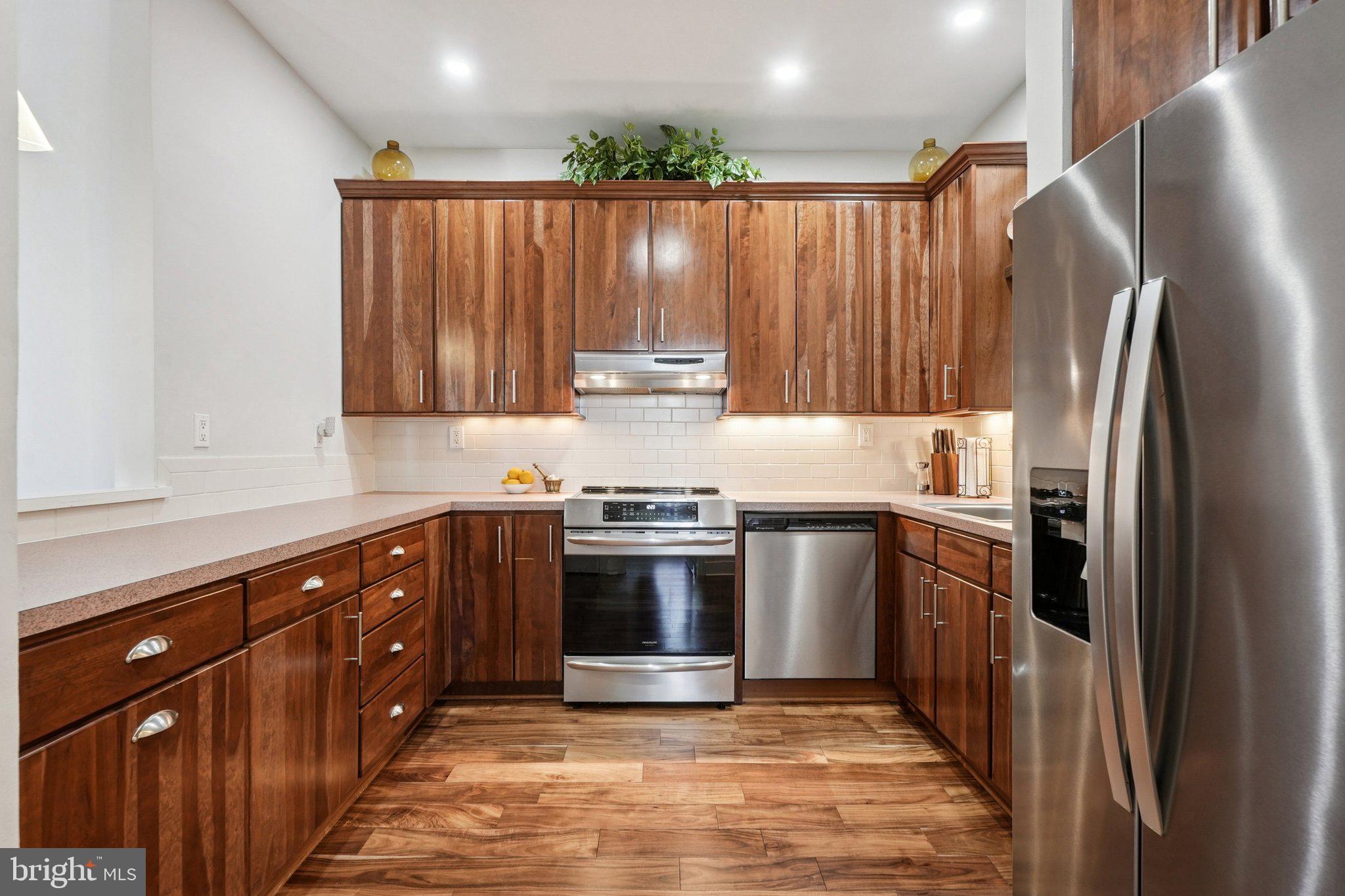 OLD CITY - Residential