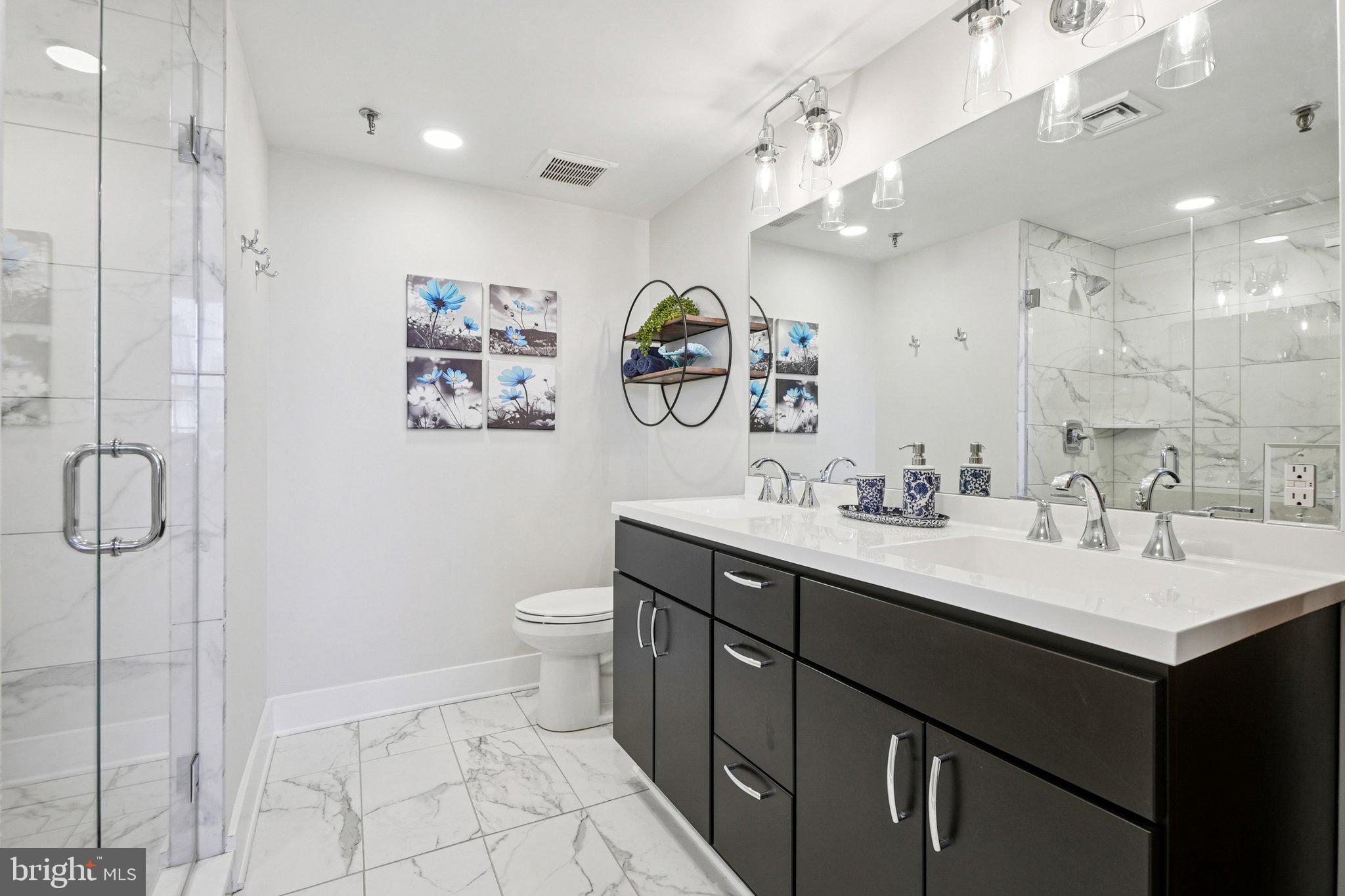 OLD CITY - Residential