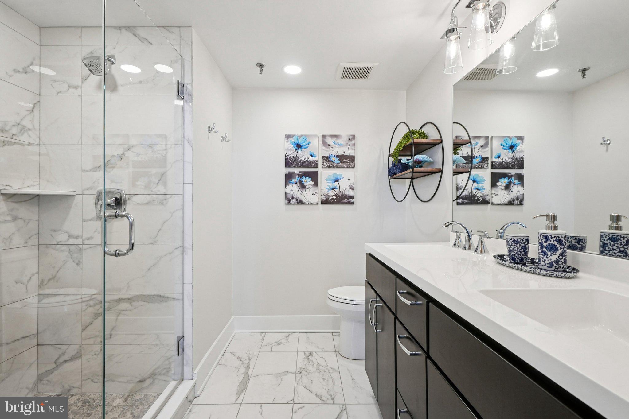 OLD CITY - Residential