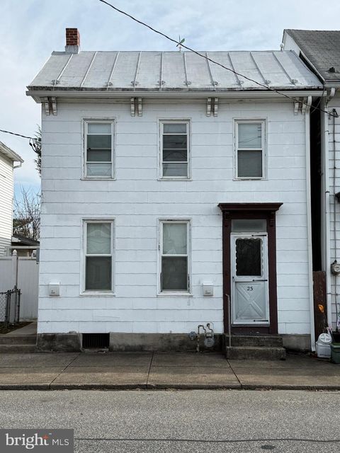 23 W SIMPSON STREET MECHANICSBURG PA 17055