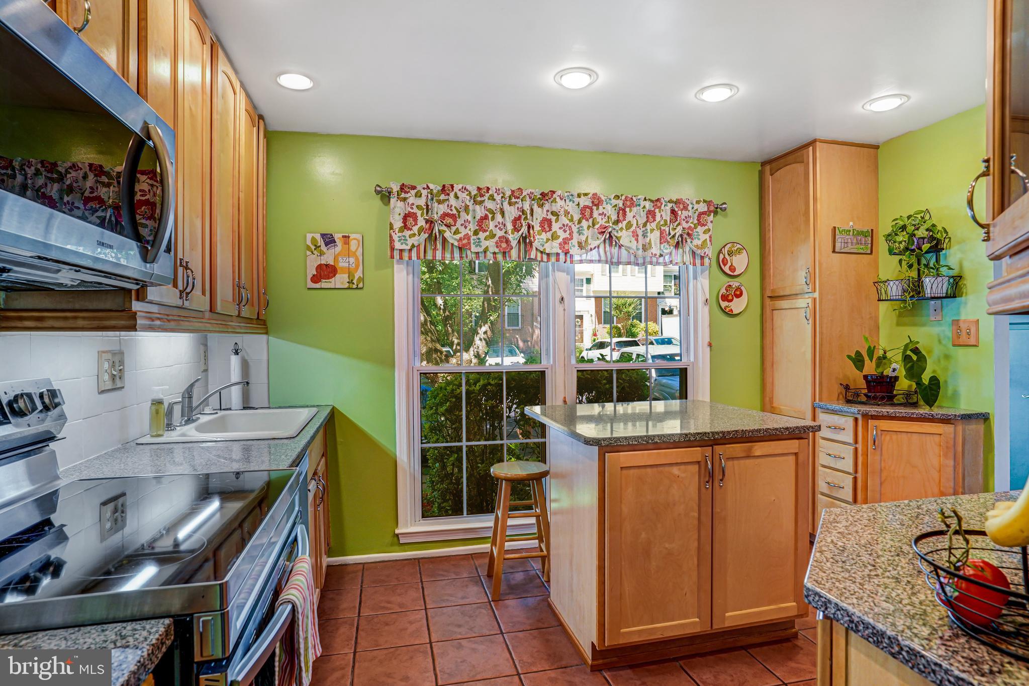 8330 UXBRIDGE COURT