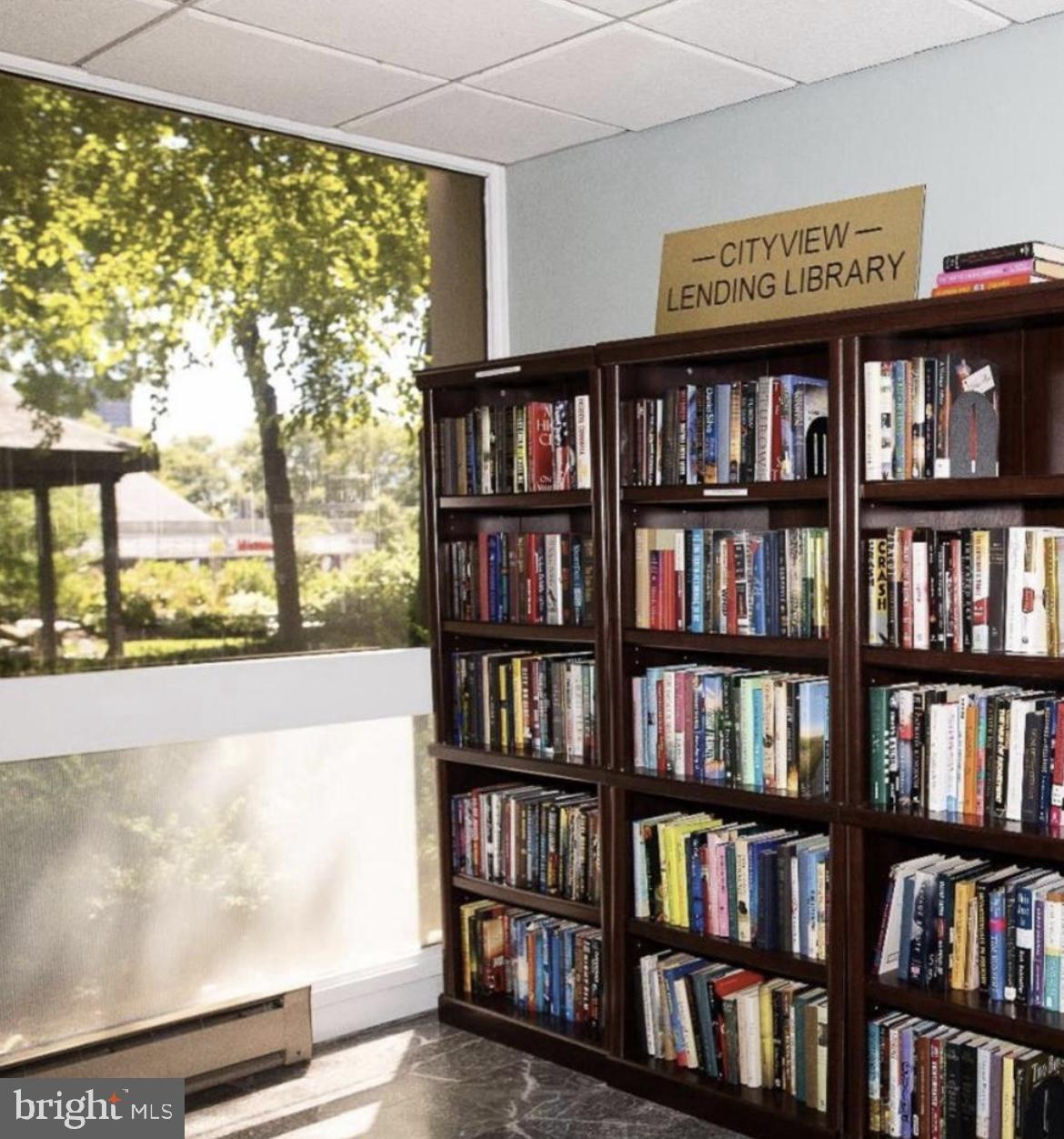 ART MUSEUM AREA - Residential