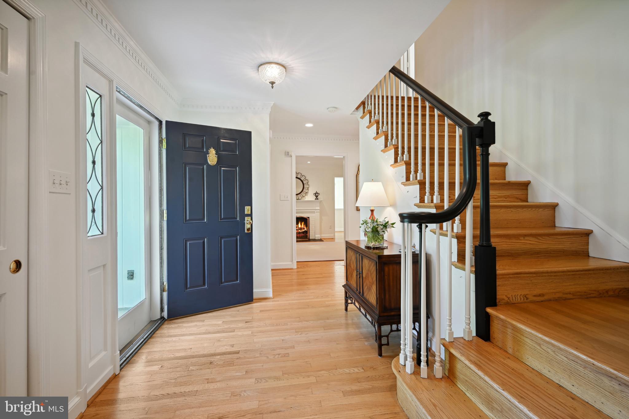 BRADLEY MANOR - Residential