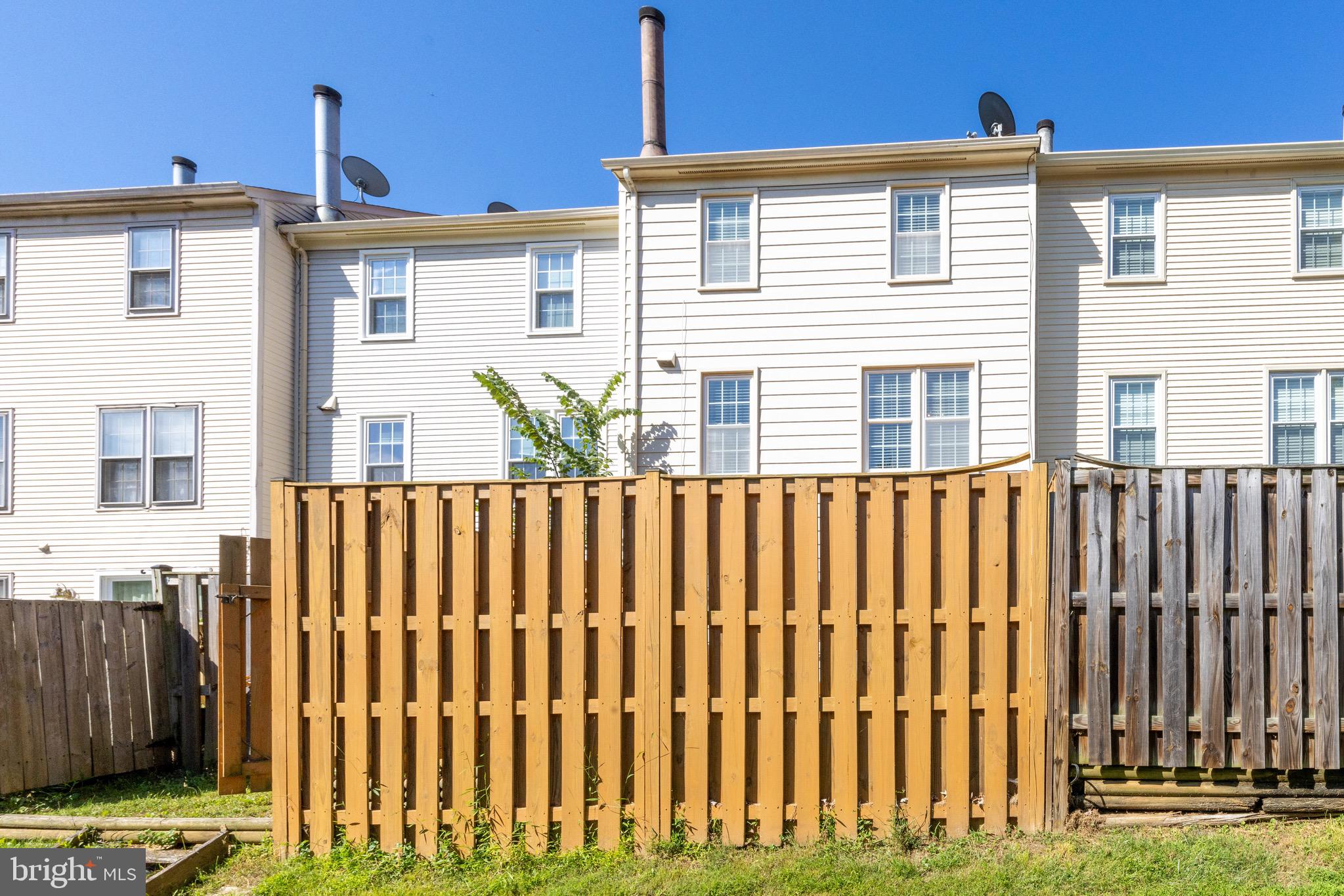 THE VILLAGE PARK - Residential