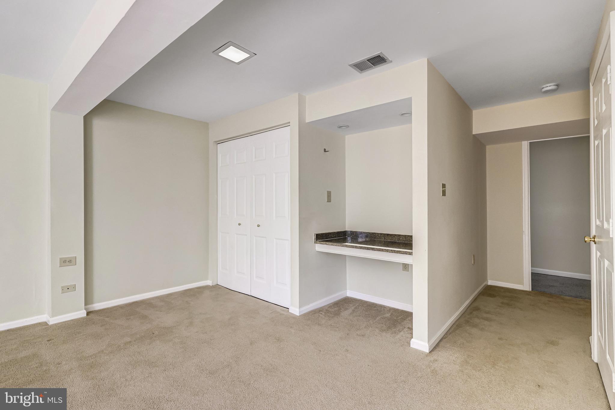 THE VILLAGE PARK - Residential