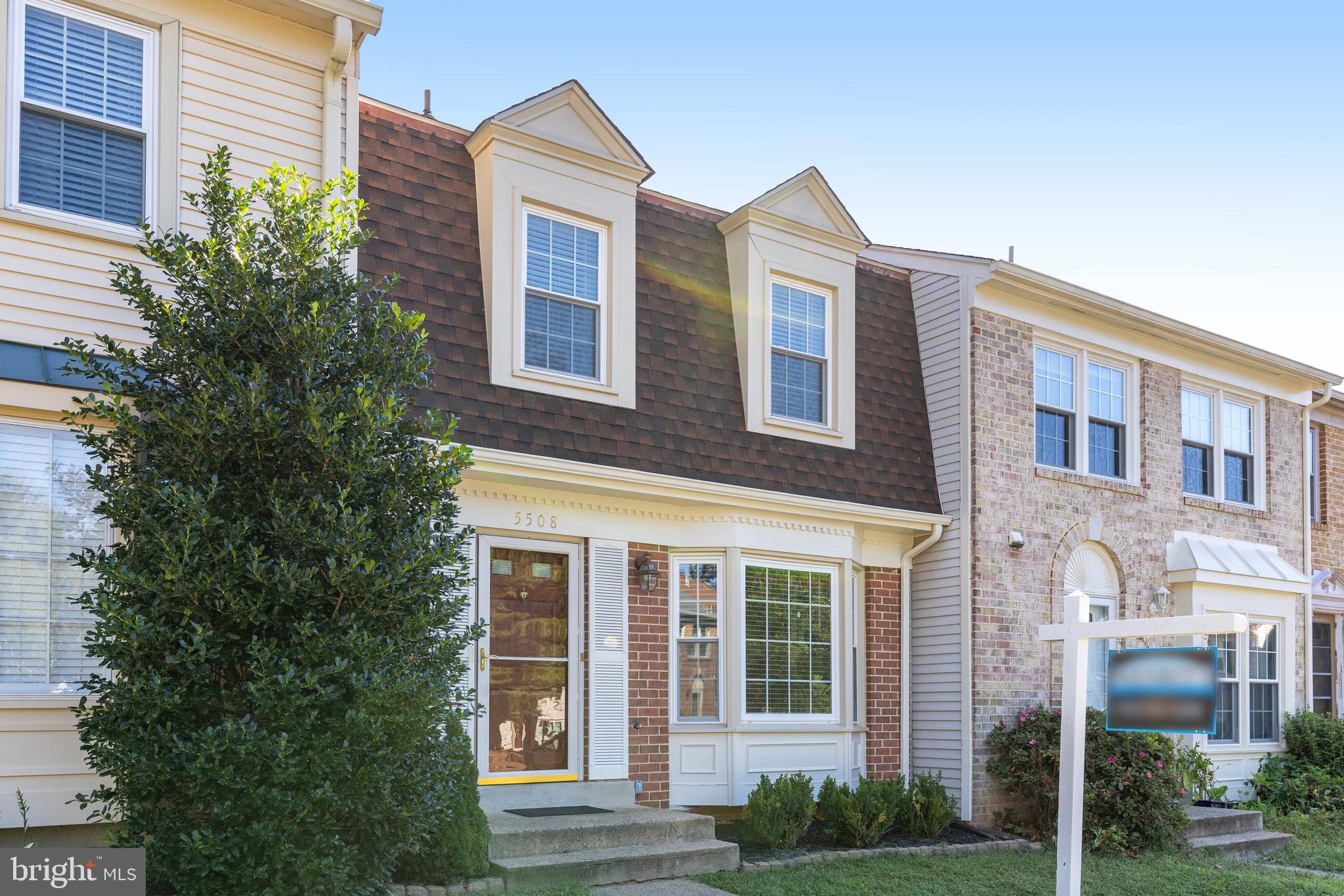 THE VILLAGE PARK - Residential