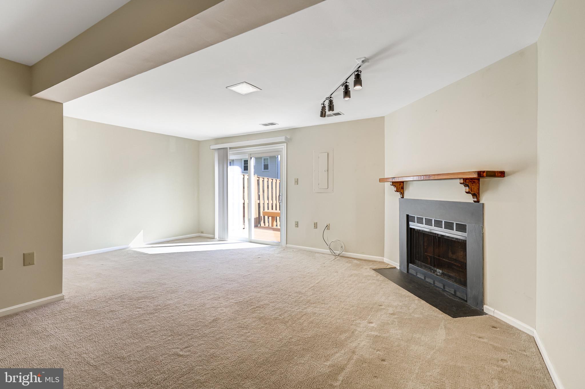 THE VILLAGE PARK - Residential