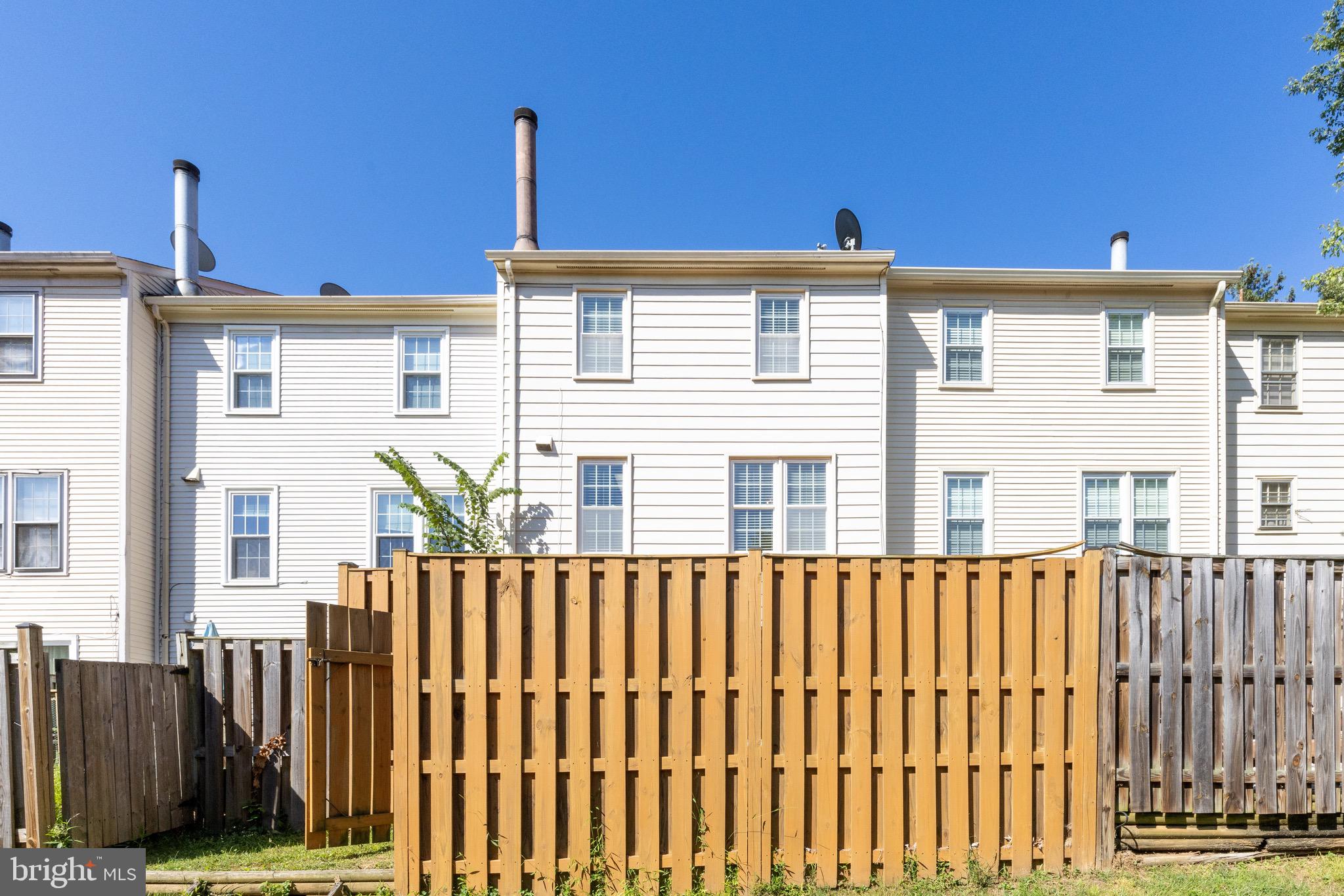 THE VILLAGE PARK - Residential