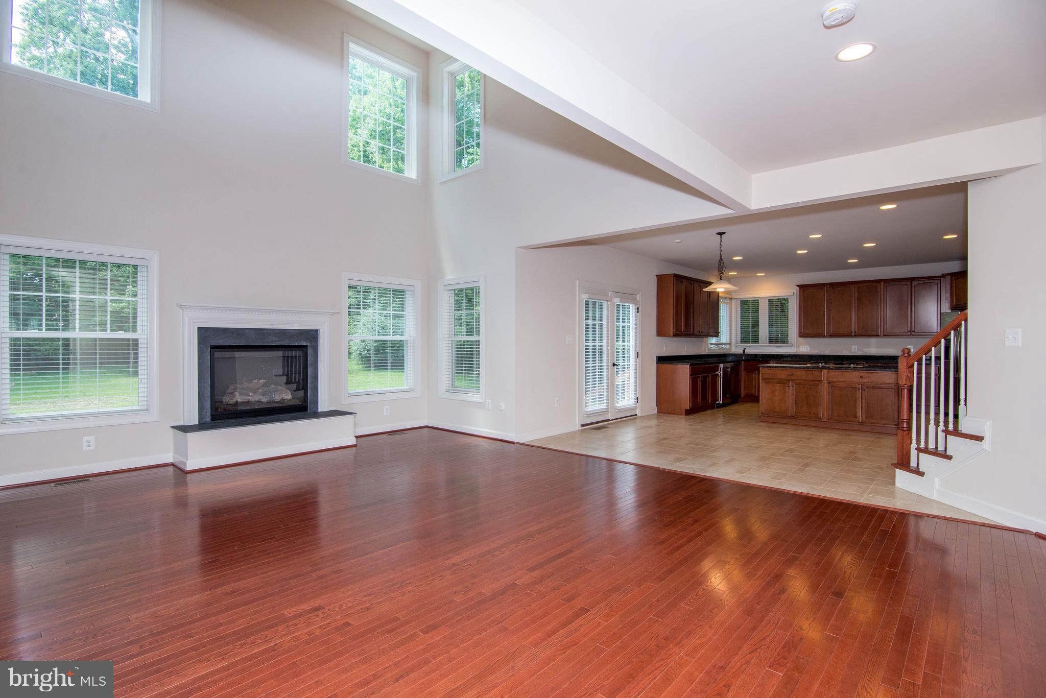 WOODLEY - Residential Lease