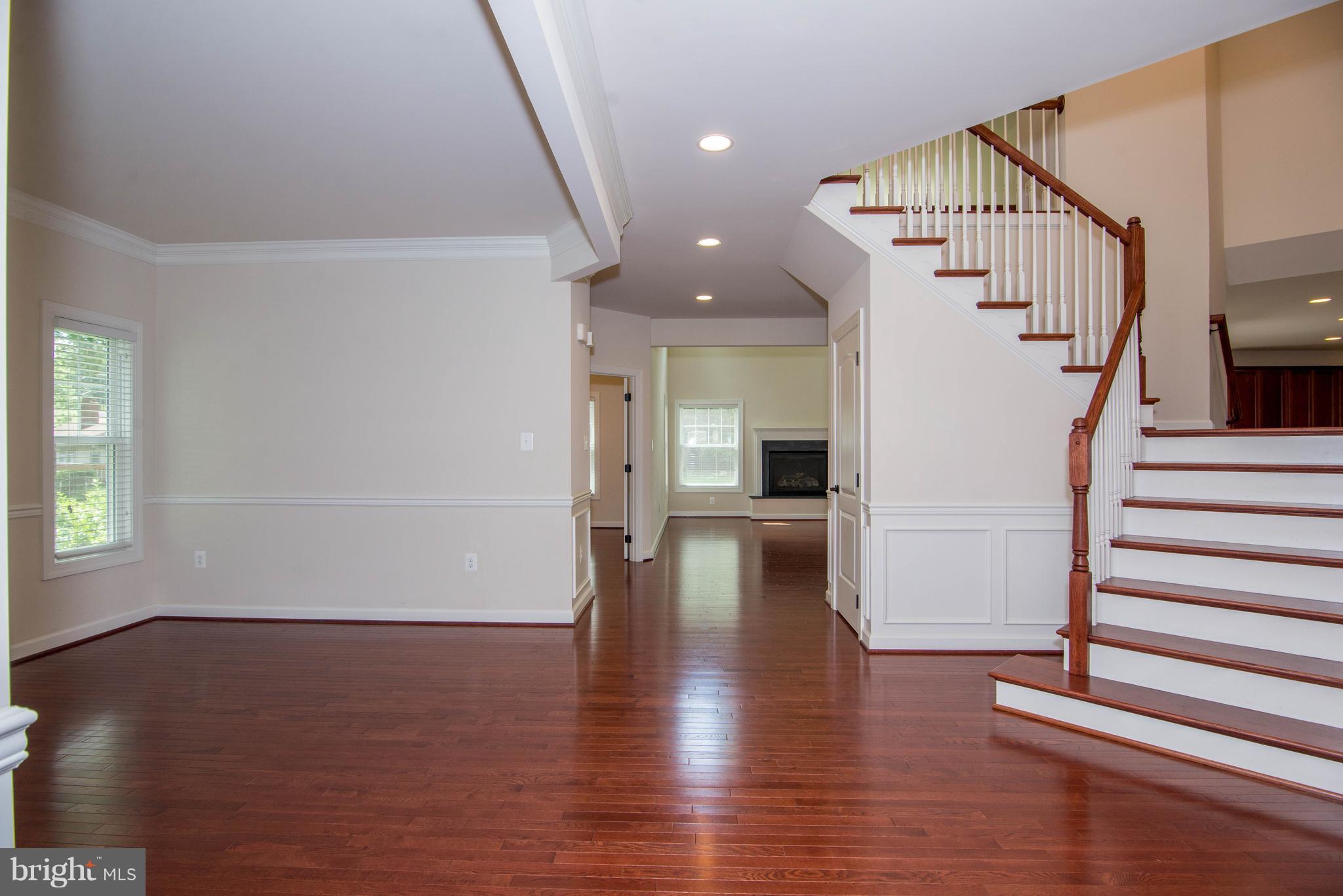 WOODLEY - Residential Lease