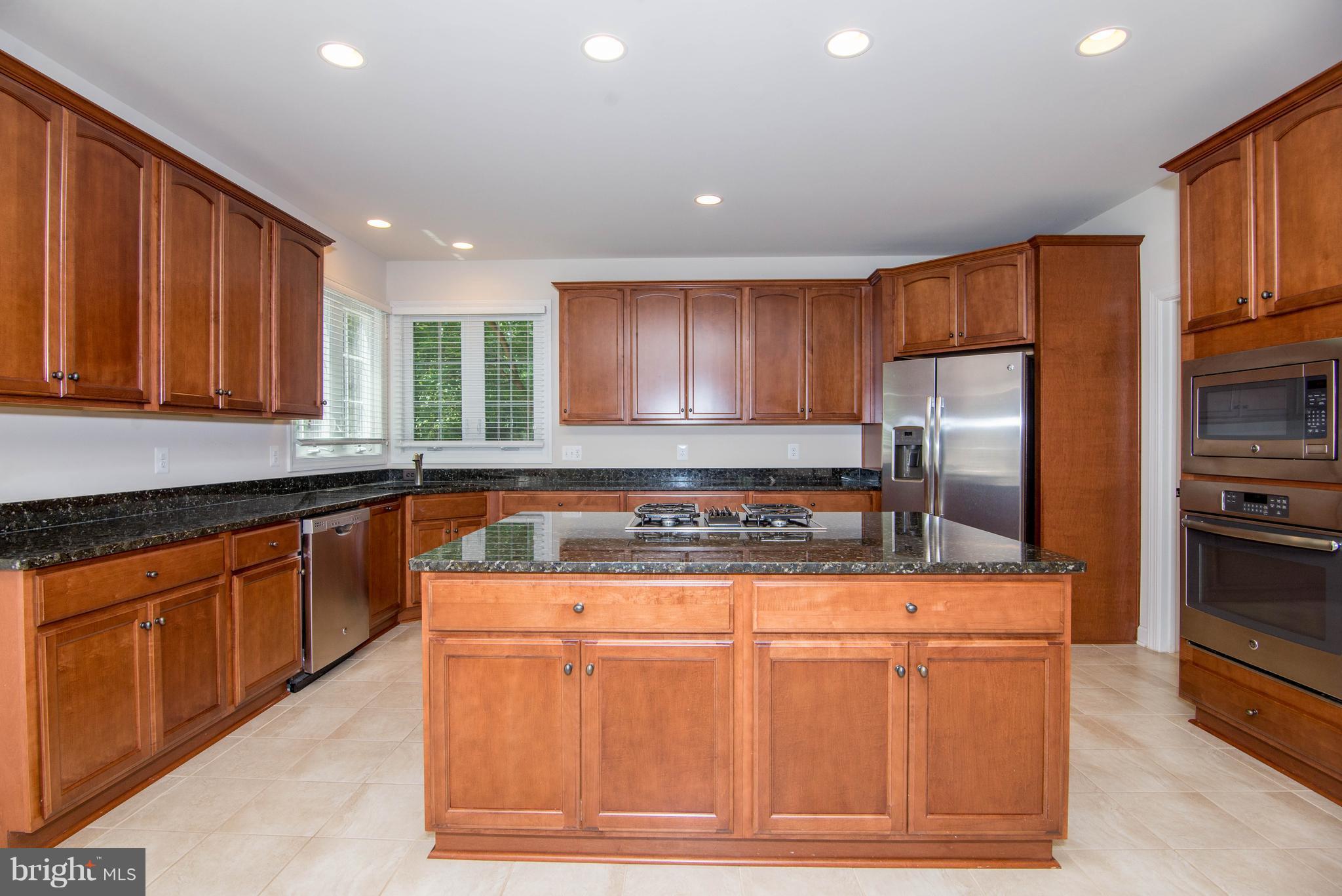 WOODLEY - Residential Lease