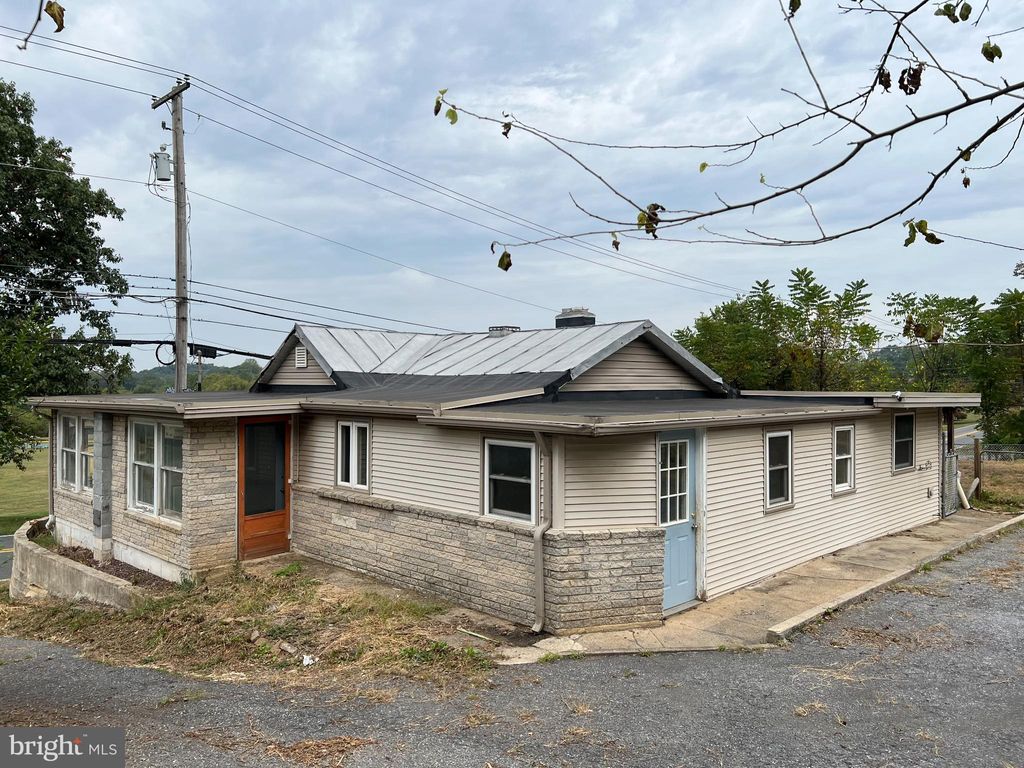 Photo of 588 Lewisberry Road, NEW CUMBERLAND, PA 17070 (MLS # PAYK2085112)