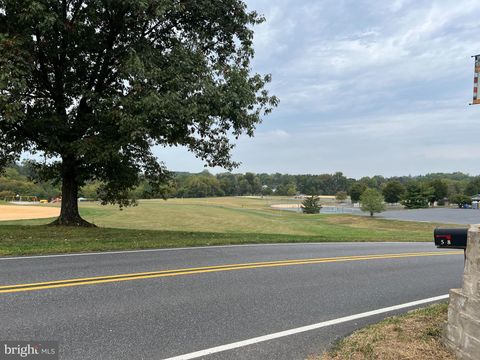 588 LEWISBERRY ROAD NEW CUMBERLAND PA 17070