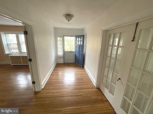 BEVERLY HILLS - Residential Lease
