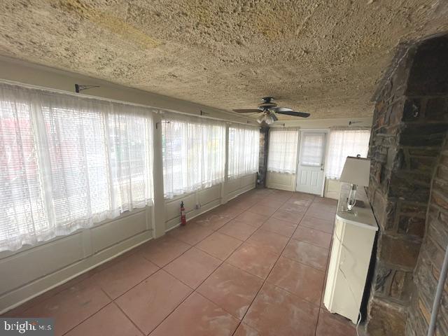 BEVERLY HILLS - Residential Lease
