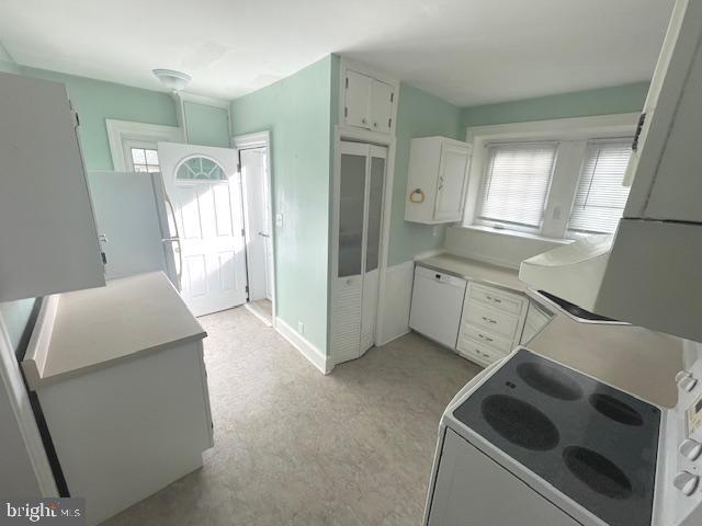 BEVERLY HILLS - Residential Lease