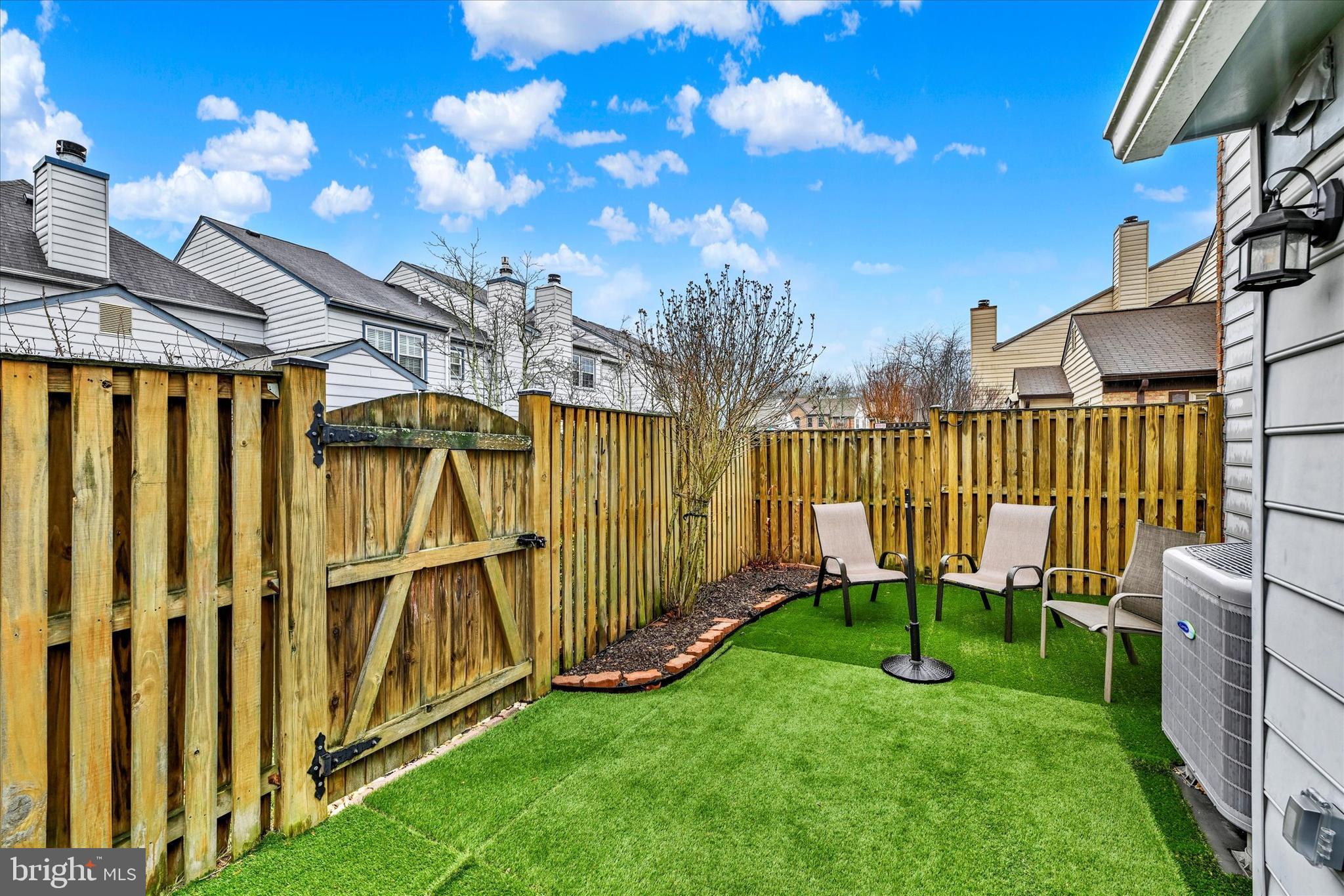 HERITAGE HARBOUR - Residential