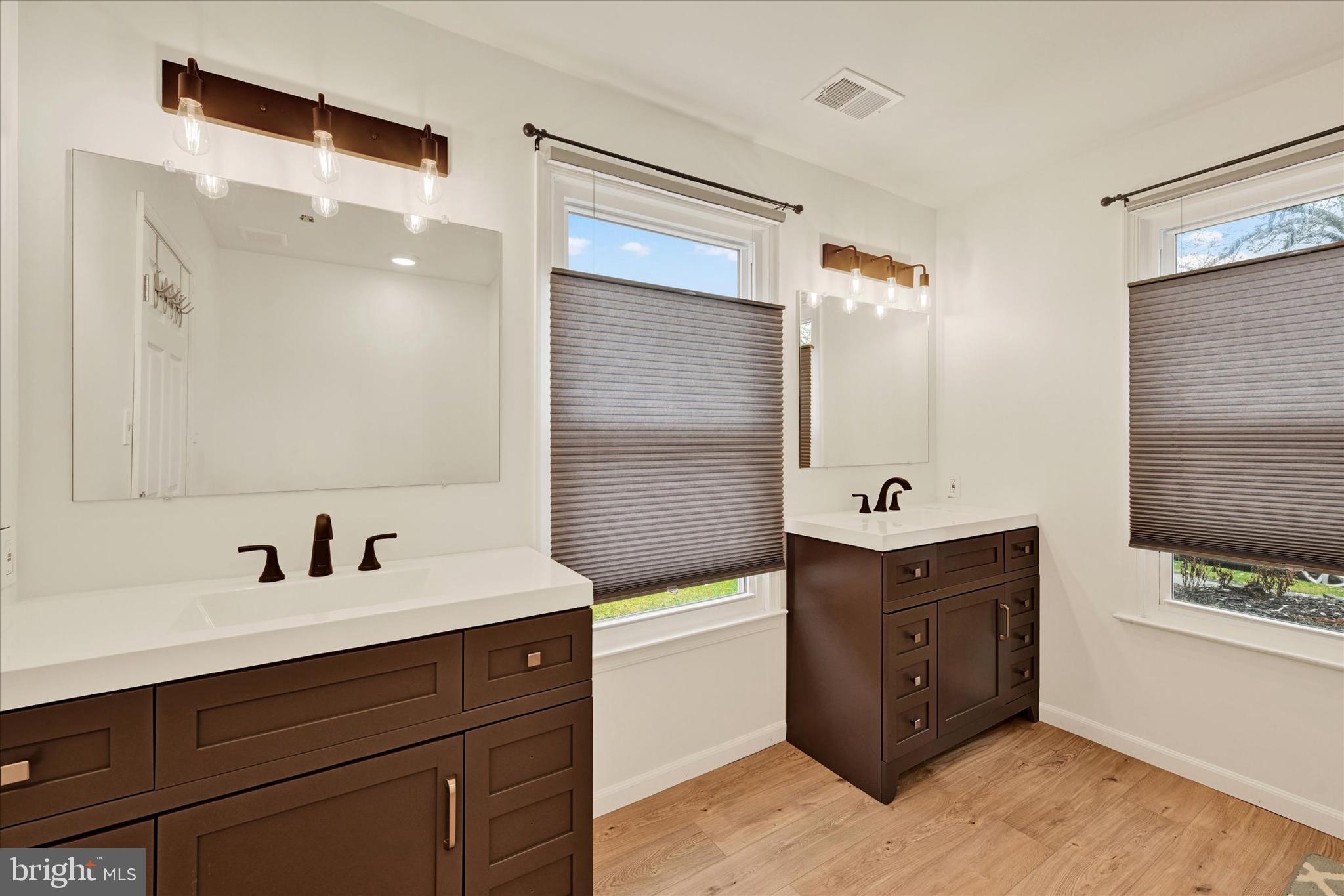 HERITAGE HARBOUR - Residential