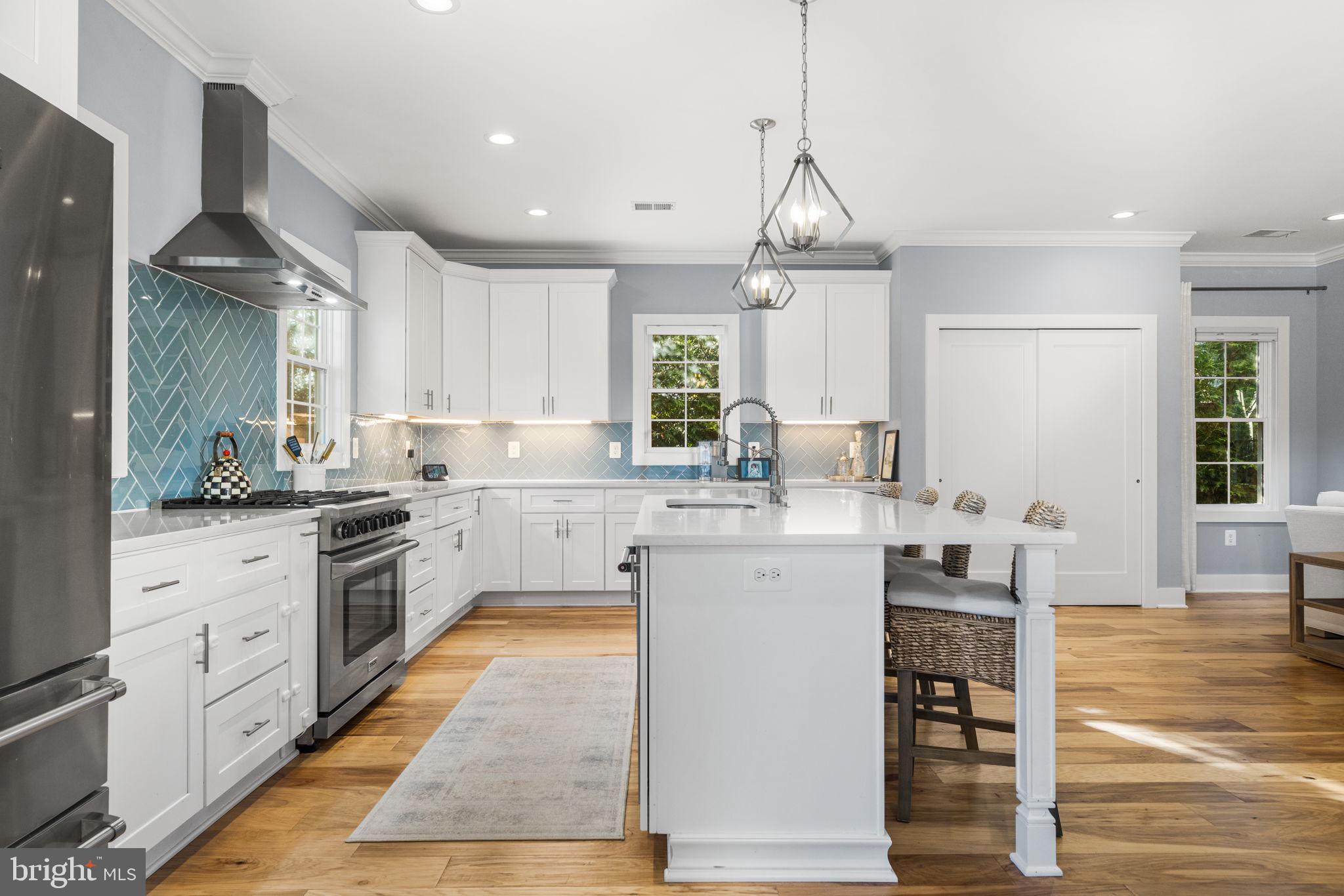 FALLS CHURCH - Residential