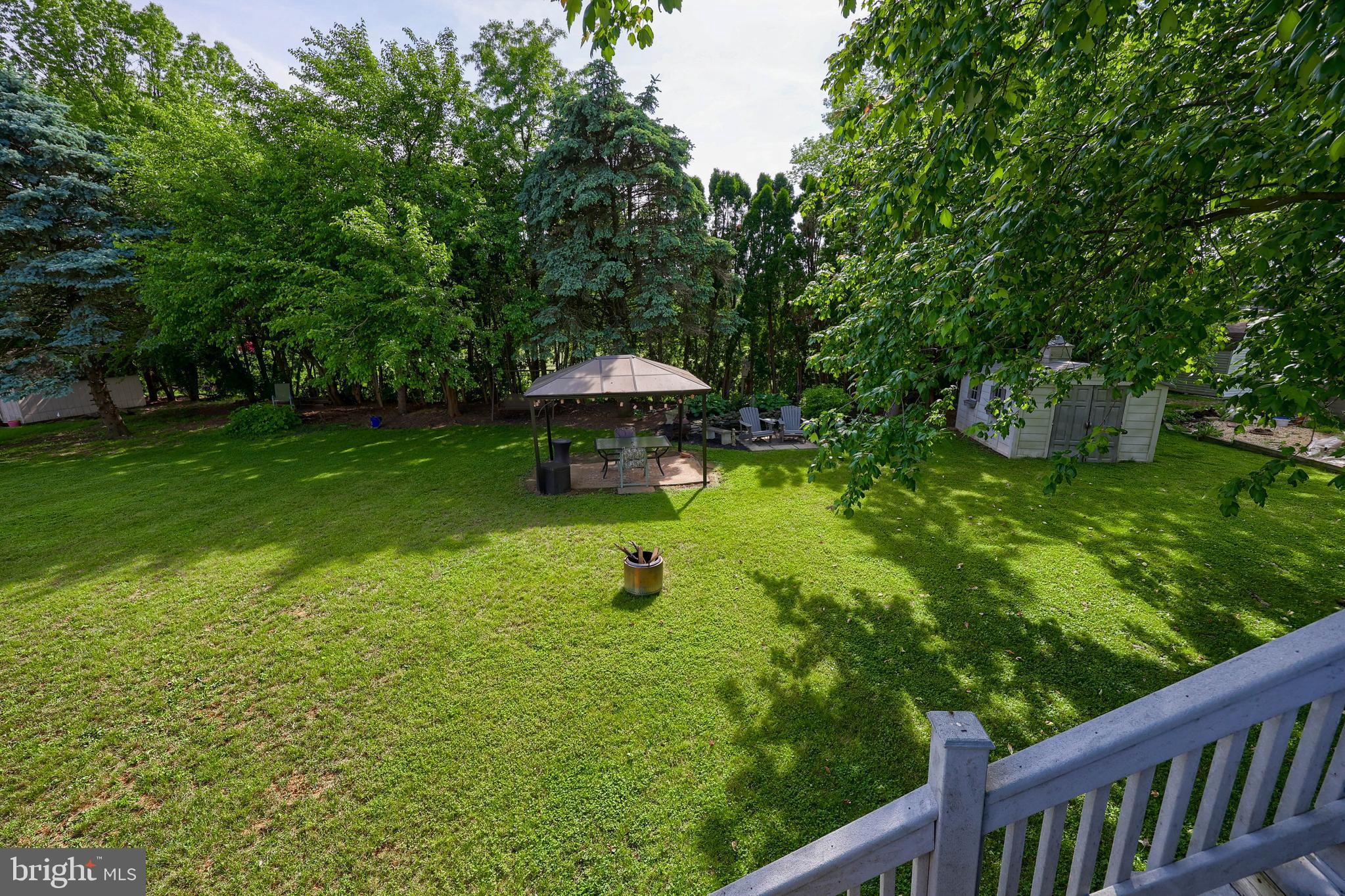 CHESTNUT HILL - Residential