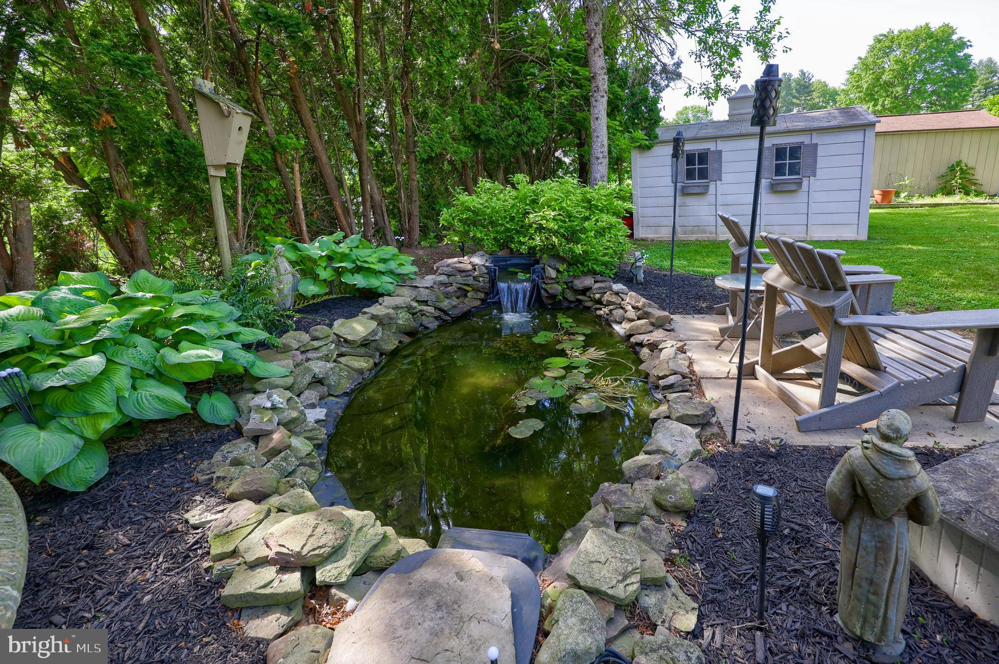 CHESTNUT HILL - Residential