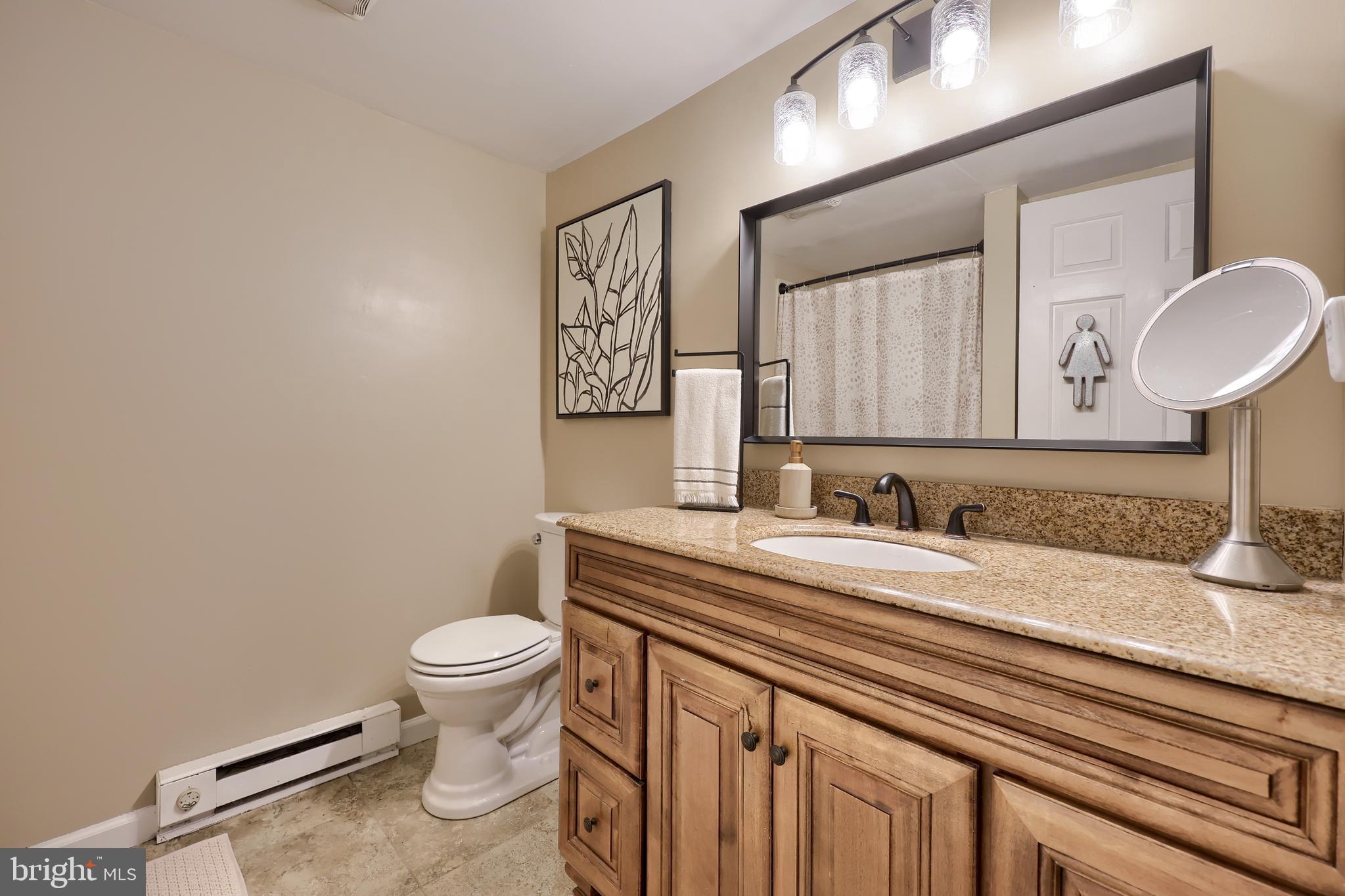 CHESTNUT HILL - Residential